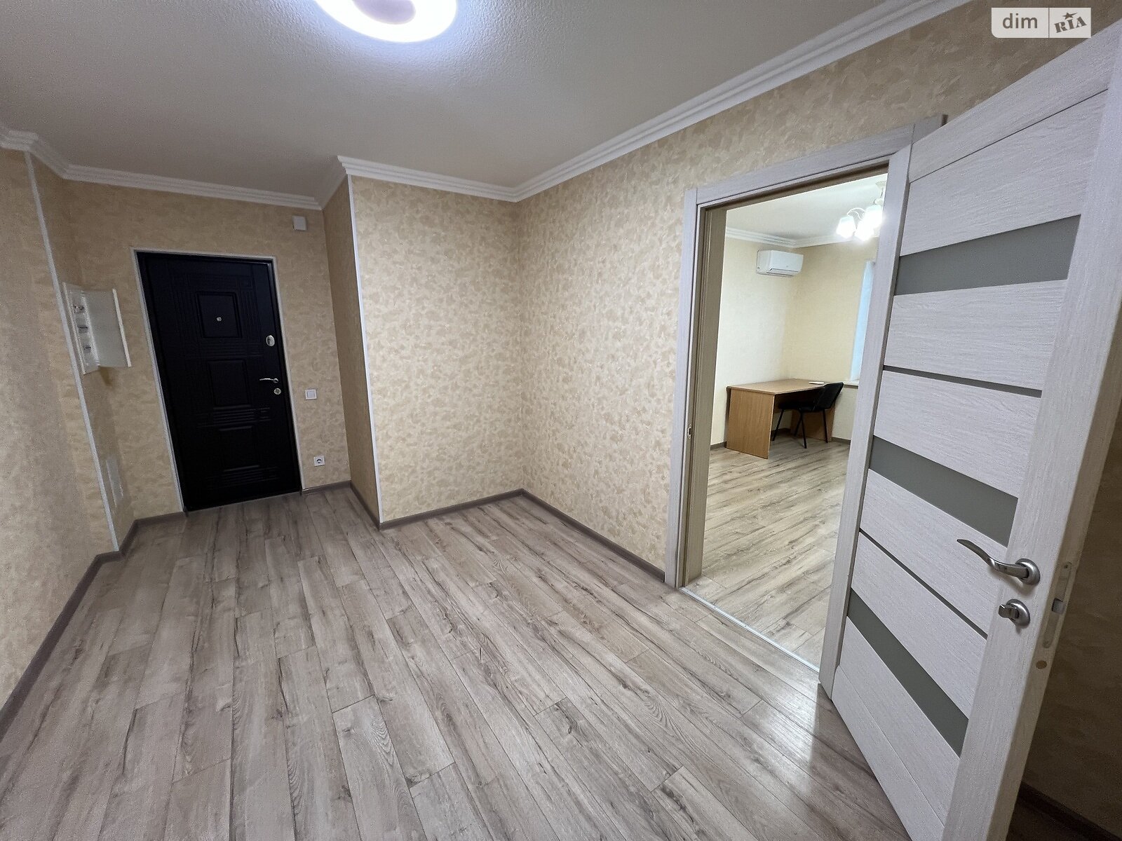 Продажа трехкомнатной квартиры в Киеве, на ул. Ревуцкого 23, район Дарницкий фото 1