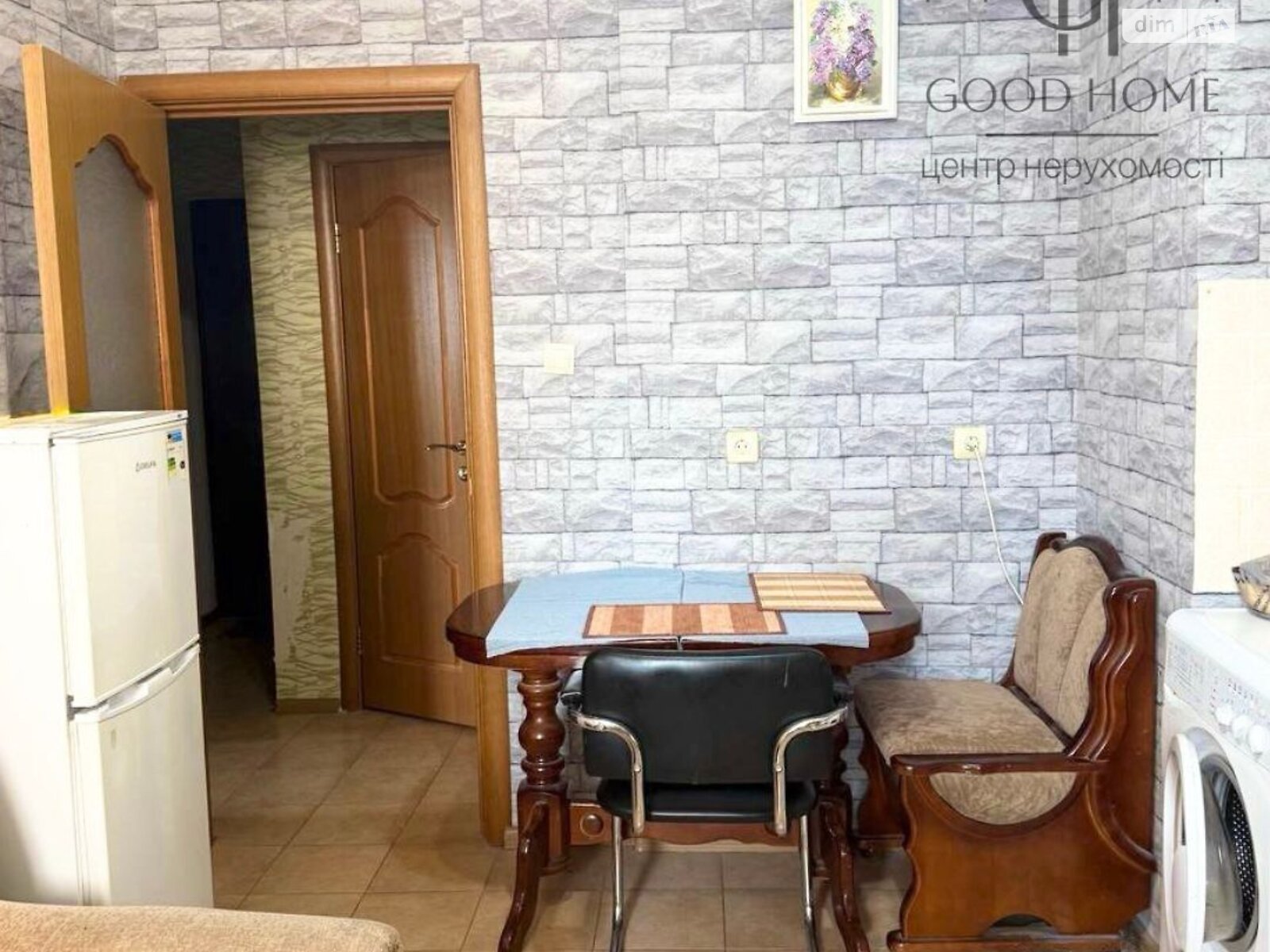 Продаж трикімнатної квартири в Києві, на вул. Соломії Крушельницької 15, район Дарницький фото 1 Продаж трикімнатної квартири в Києві, на вул. Соломії Крушельницької 15, район Дарницький фото 1