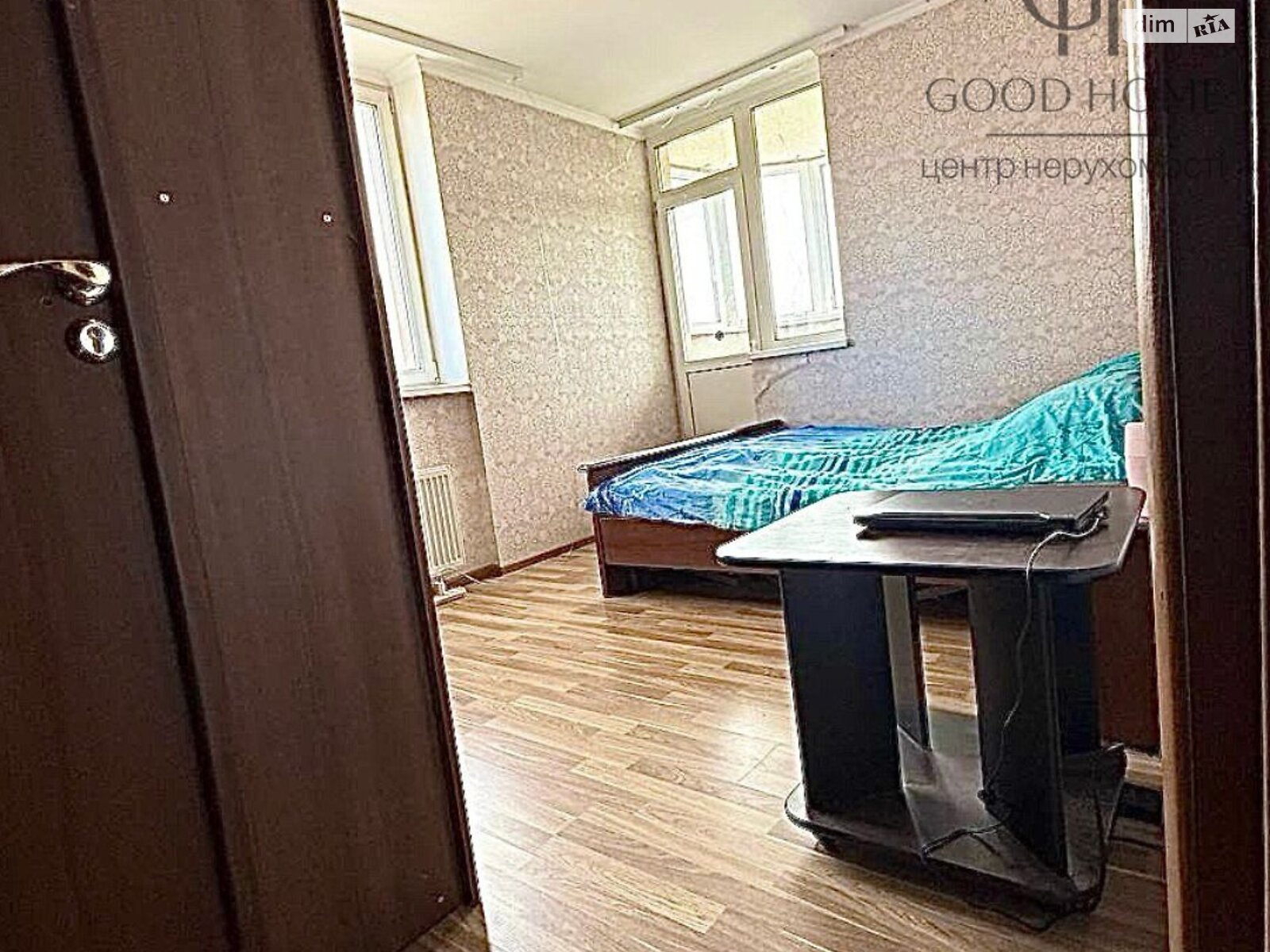 Продаж трикімнатної квартири в Києві, на вул. Соломії Крушельницької 15, район Дарницький фото 1 Продаж трикімнатної квартири в Києві, на вул. Соломії Крушельницької 15, район Дарницький фото 1