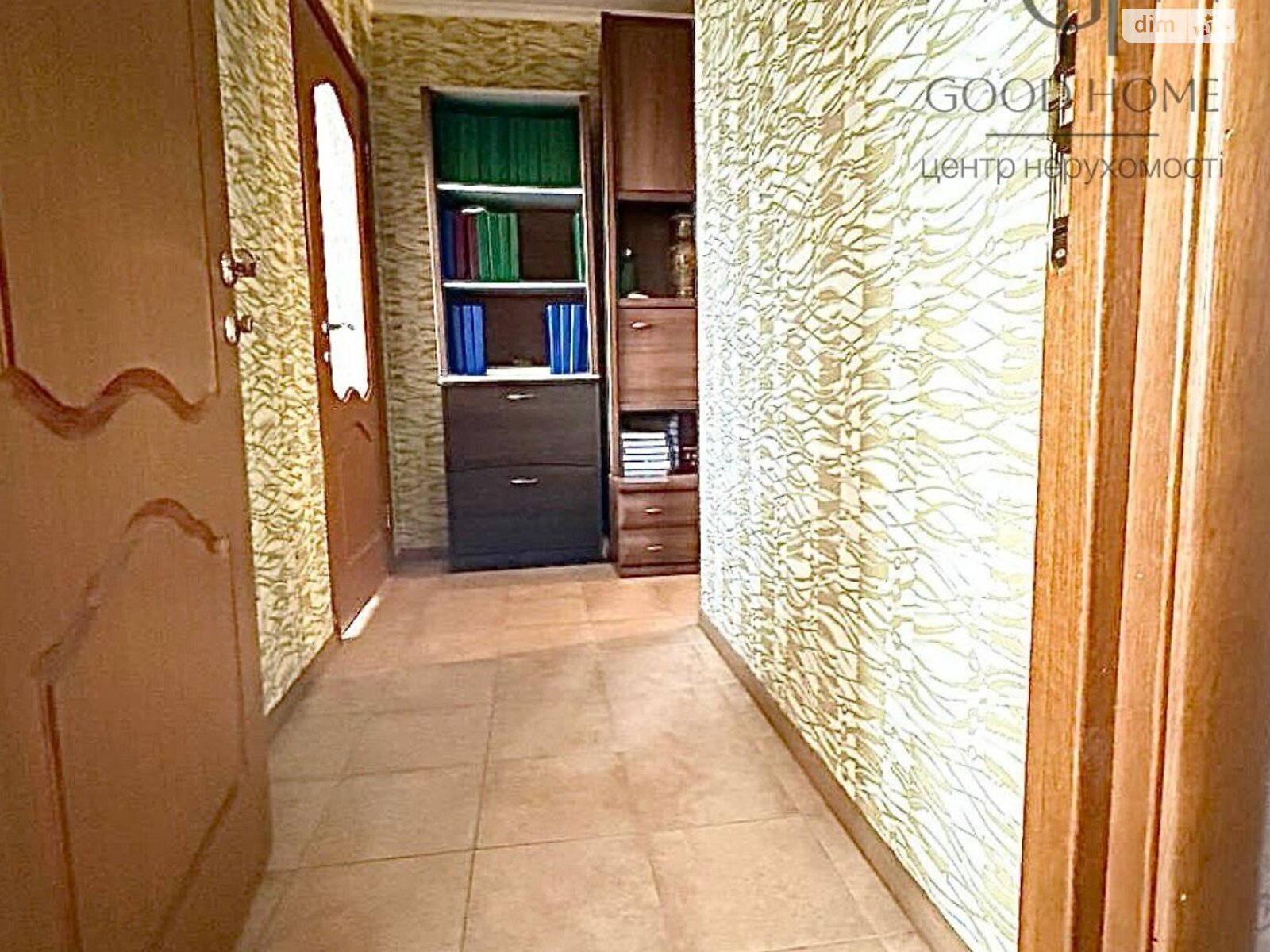 Продаж трикімнатної квартири в Києві, на вул. Соломії Крушельницької 15, район Дарницький фото 1 Продаж трикімнатної квартири в Києві, на вул. Соломії Крушельницької 15, район Дарницький фото 1