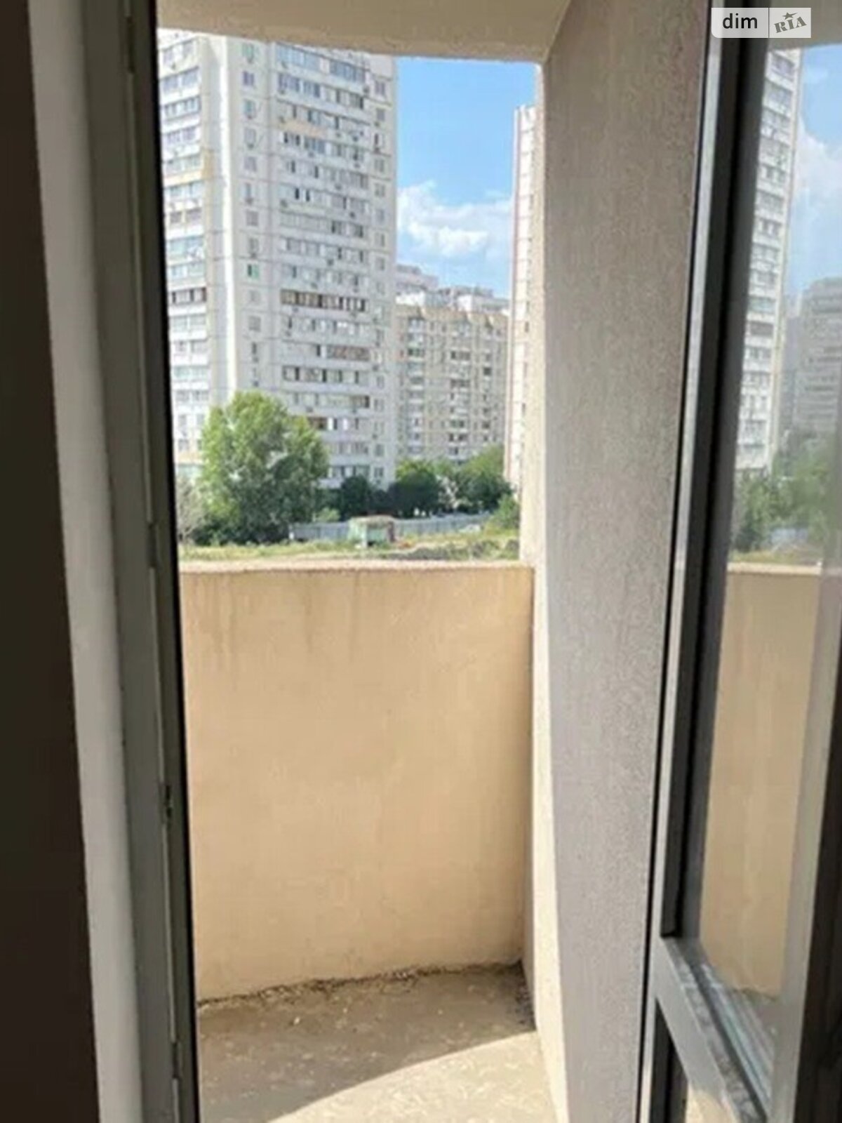 Продажа однокомнатной квартиры в Киеве, на ул. Соломии Крушельницкой 13, район Дарницкий фото 1 Продажа однокомнатной квартиры в Киеве, на ул. Соломии Крушельницкой 13, район Дарницкий фото 1