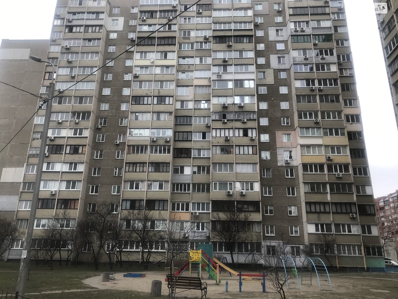 Продаж трикімнатної квартири в Києві, на вул. Степана Олійника 17, район Дарницький фото 1 Продаж трикімнатної квартири в Києві, на вул. Степана Олійника 17, район Дарницький фото 1
