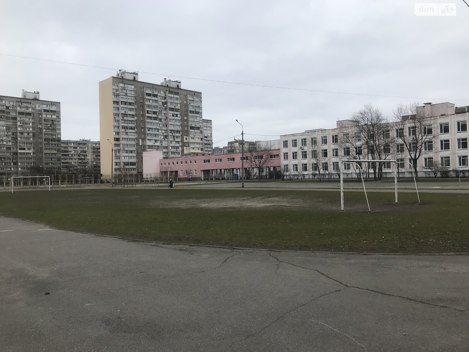 Продаж трикімнатної квартири в Києві, на вул. Степана Олійника 17, район Дарницький фото 1 Продаж трикімнатної квартири в Києві, на вул. Степана Олійника 17, район Дарницький фото 1