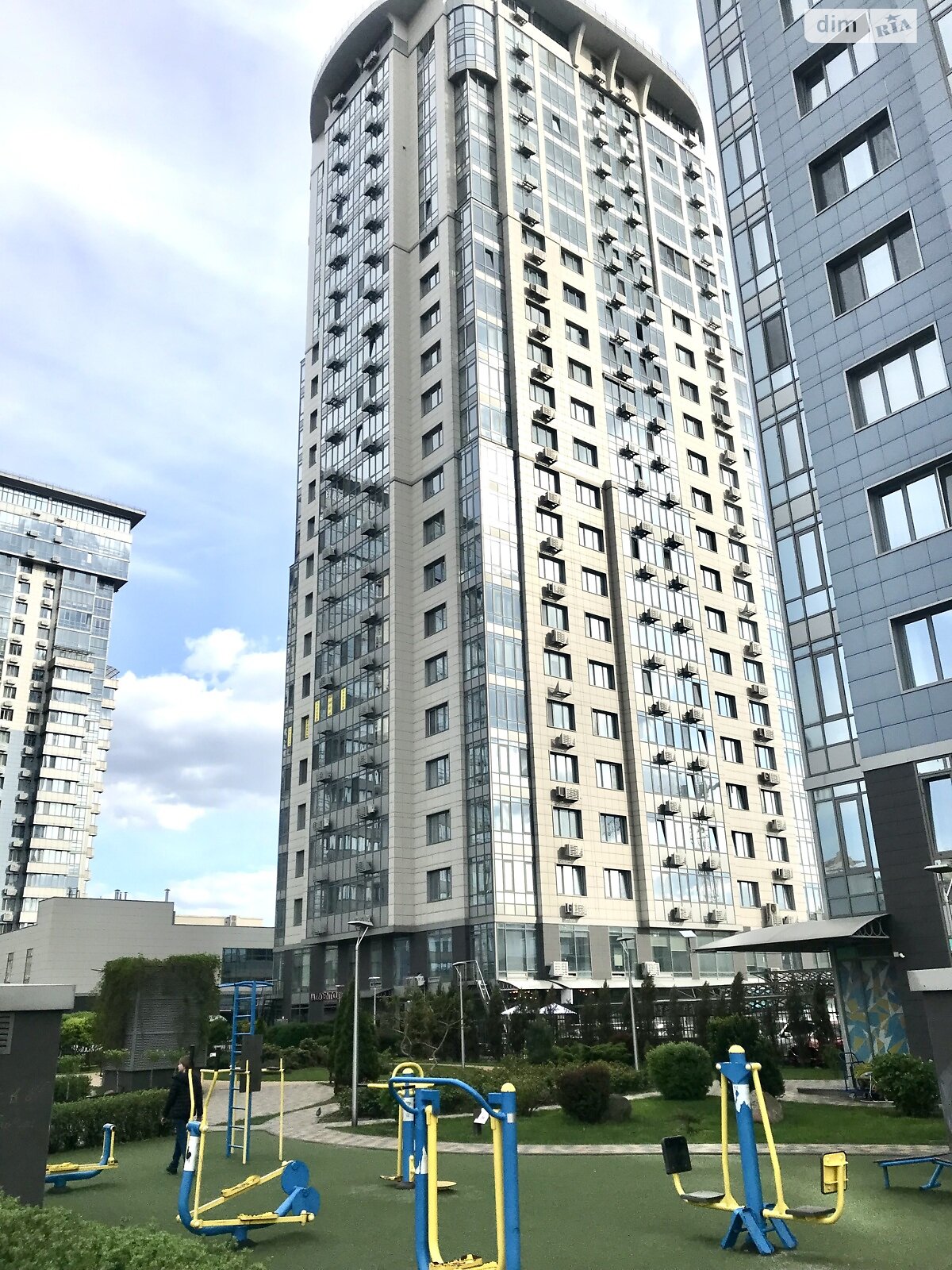 Продаж трикімнатної квартири в Києві, на вул. Трускавецька 2А, район Дарницький фото 1 Продаж трикімнатної квартири в Києві, на вул. Трускавецька 2А, район Дарницький фото 1