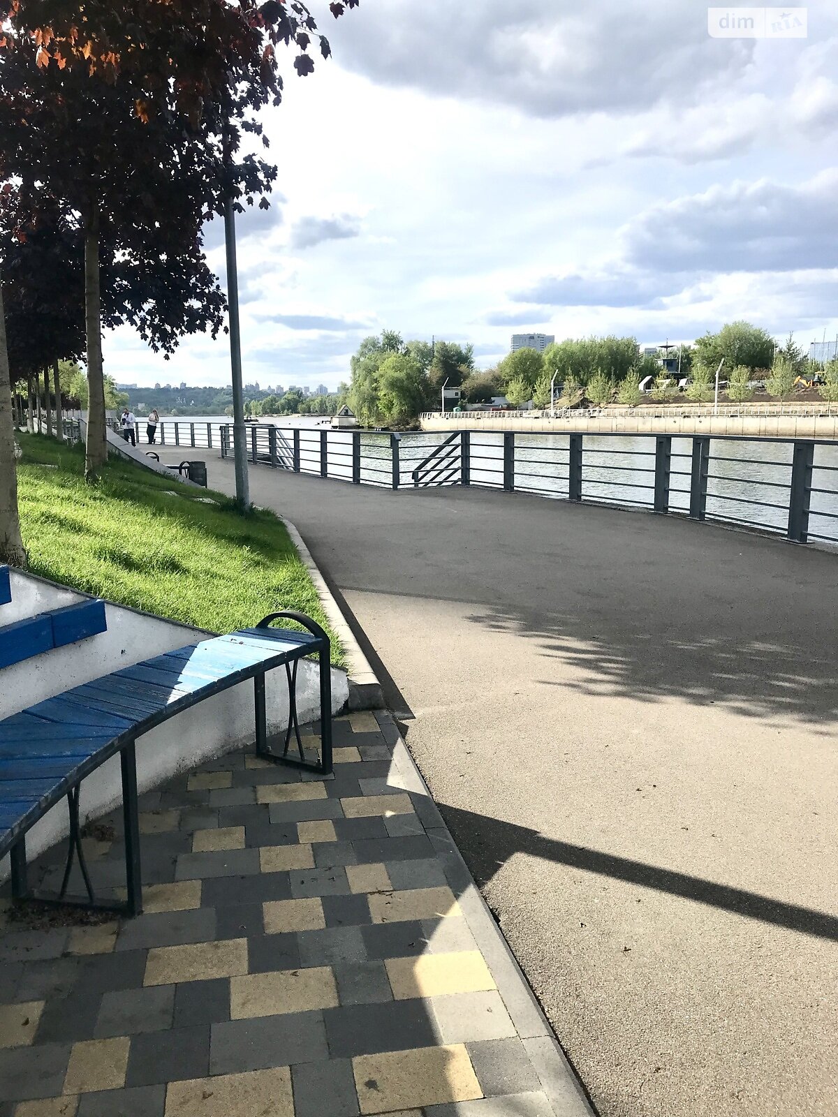 Продаж трикімнатної квартири в Києві, на вул. Трускавецька 2А, район Дарницький фото 1 Продаж трикімнатної квартири в Києві, на вул. Трускавецька 2А, район Дарницький фото 1