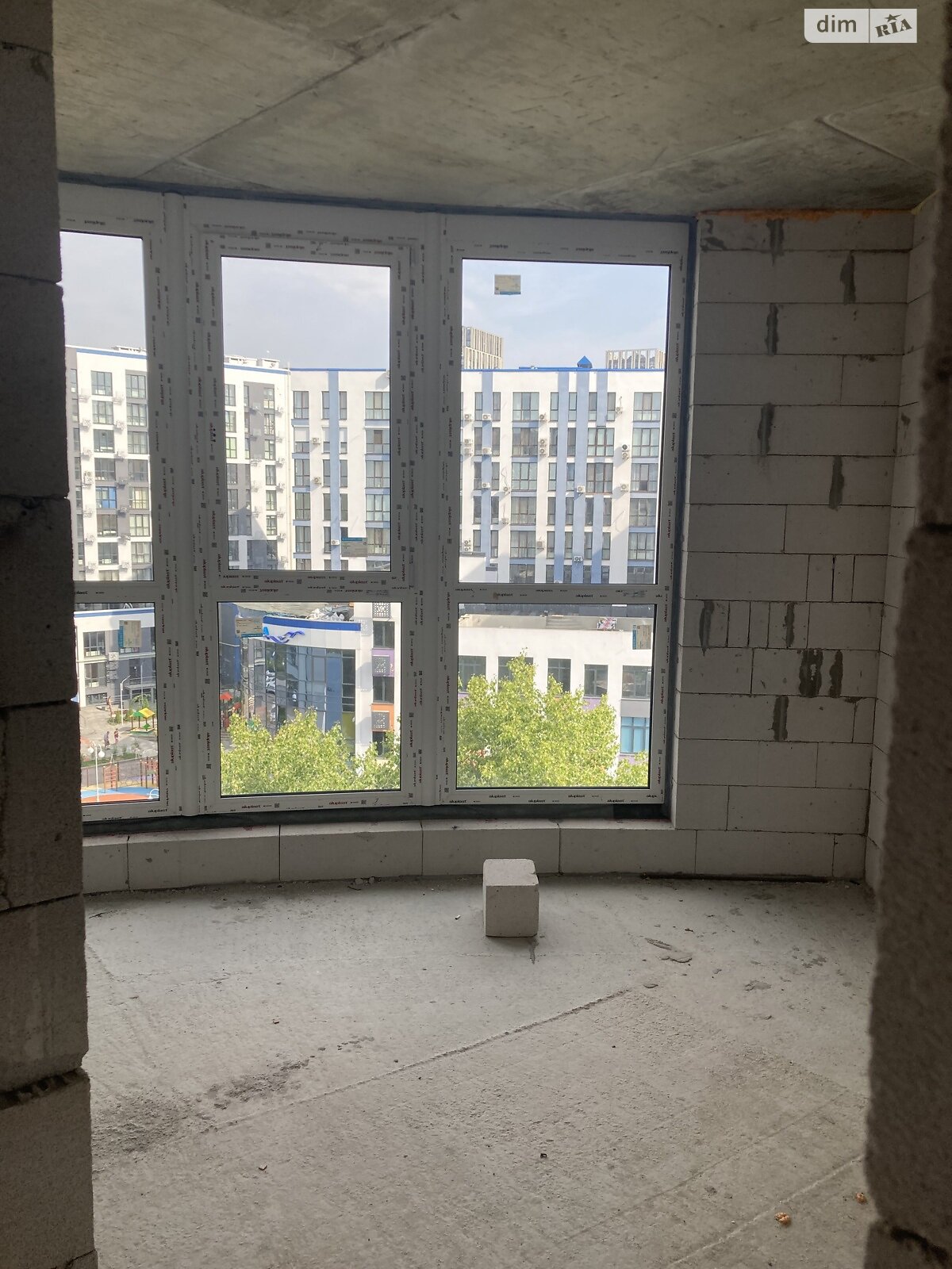 Продажа трехкомнатной квартиры в Киеве, на ул. Центральная, район Дарницкий фото 1 Продажа трехкомнатной квартиры в Киеве, на ул. Центральная, район Дарницкий фото 1