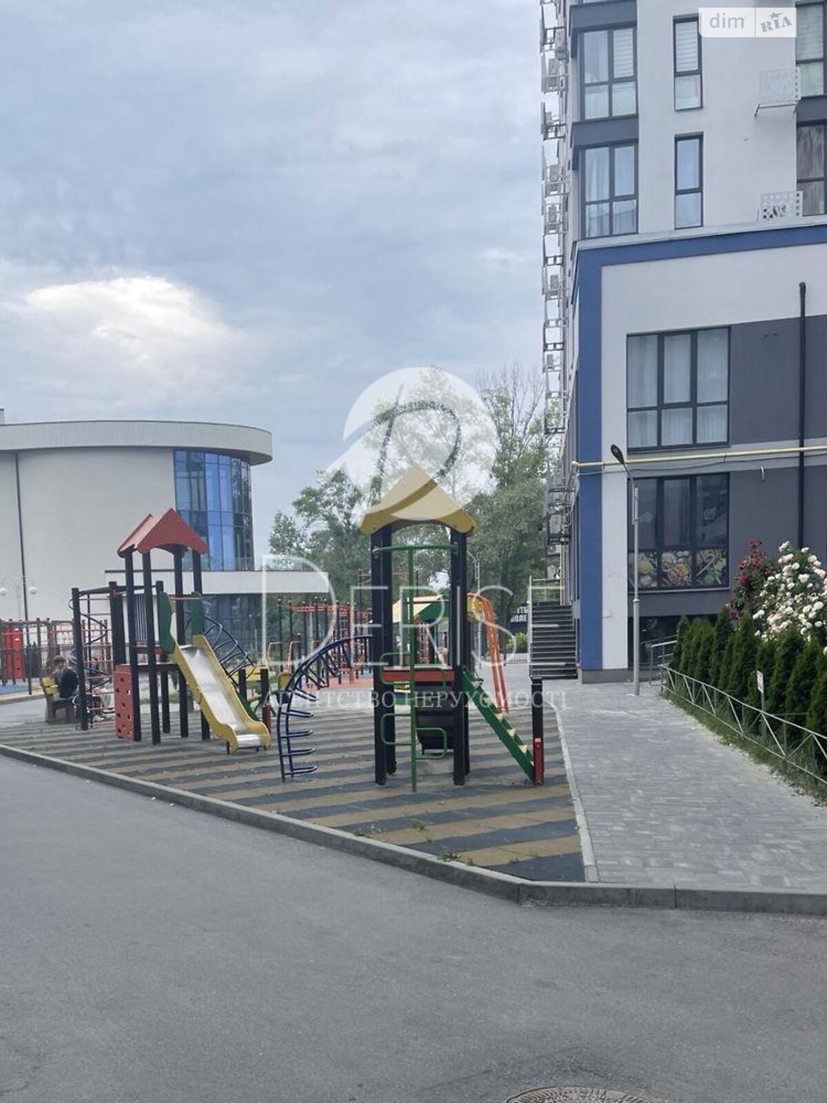 Продаж однокімнатної квартири в Києві, на вул. Центральна 19, район Дарницький фото 1