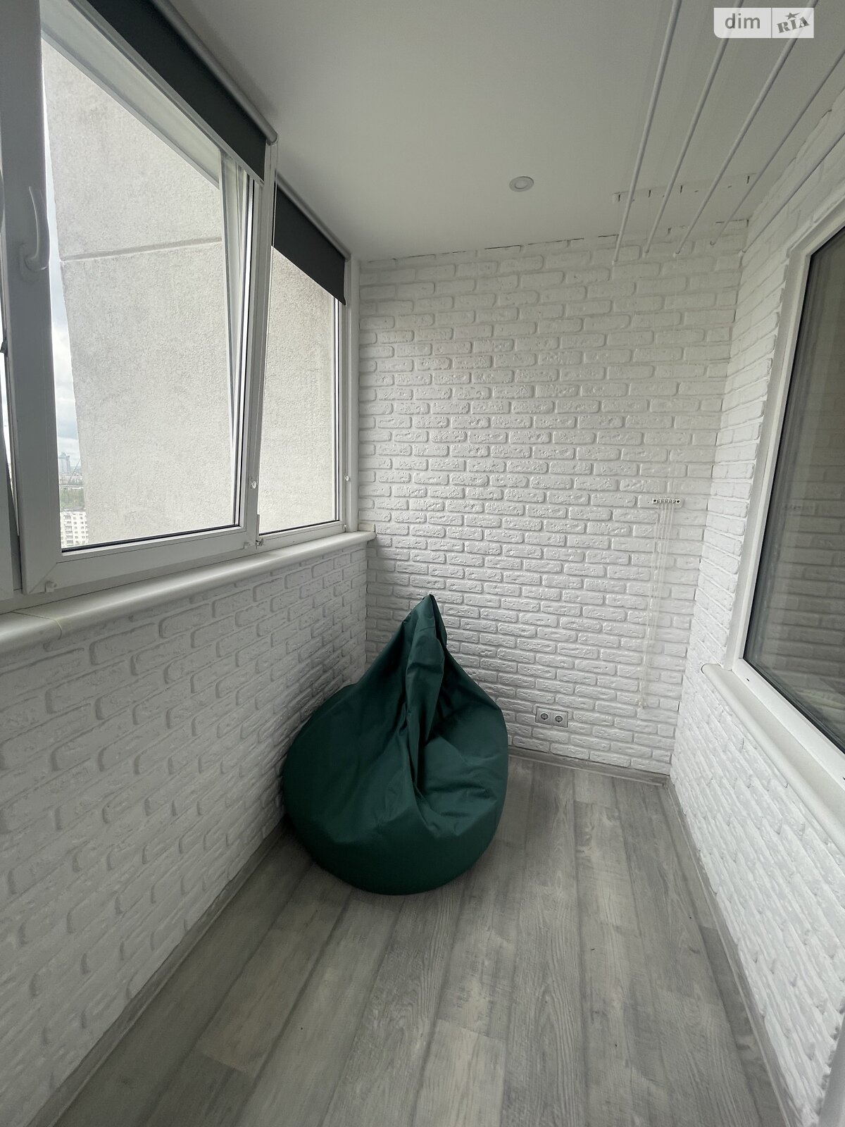 Продажа двухкомнатной квартиры в Киеве, на ул. Урловская 38, район Дарницкий фото 1 Продажа двухкомнатной квартиры в Киеве, на ул. Урловская 38, район Дарницкий фото 1