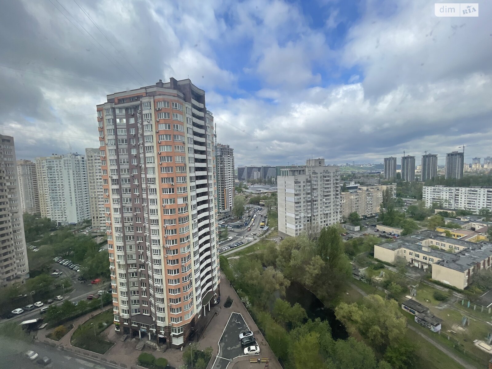 Продажа двухкомнатной квартиры в Киеве, на ул. Урловская 38, район Дарницкий фото 1 Продажа двухкомнатной квартиры в Киеве, на ул. Урловская 38, район Дарницкий фото 1