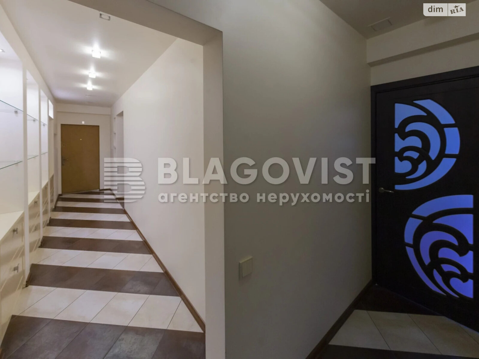 Продаж трикімнатної квартири в Києві, на вул. Урлівська 19, район Дарницький фото 1 Продаж трикімнатної квартири в Києві, на вул. Урлівська 19, район Дарницький фото 1