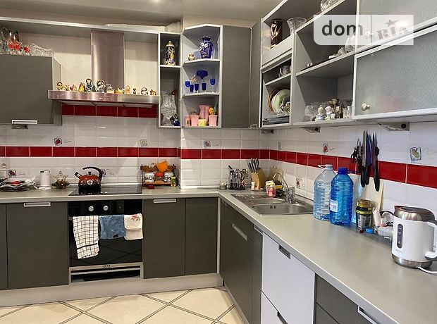 Продажа трехкомнатной квартиры в Киеве, на ул. Урловская 38, район Дарницкий фото 1 Продажа трехкомнатной квартиры в Киеве, на ул. Урловская 38, район Дарницкий фото 1