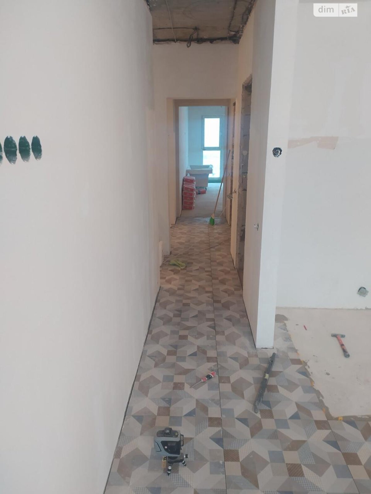 Продаж трикімнатної квартири в Києві, на вул. Вишняківська 4, район Дарницький фото 1 Продаж трикімнатної квартири в Києві, на вул. Вишняківська 4, район Дарницький фото 1