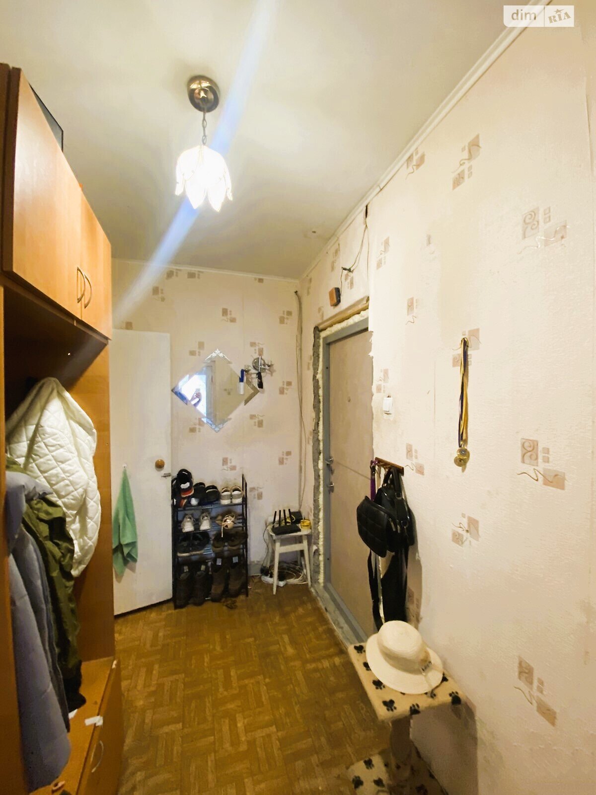 Продаж однокімнатної квартири в Києві, на вул. Вишняківська 1, район Дарницький фото 1 Продаж однокімнатної квартири в Києві, на вул. Вишняківська 1, район Дарницький фото 1