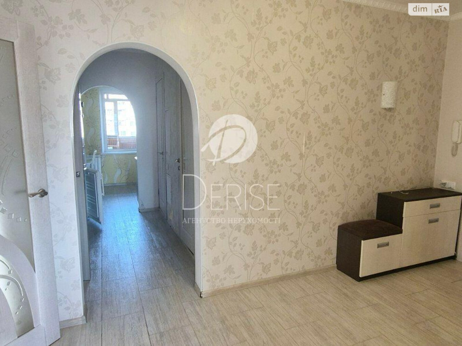 Продажа трехкомнатной квартиры в Киеве, на ул. Вишняковская 12А, район Дарницкий фото 1 Продажа трехкомнатной квартиры в Киеве, на ул. Вишняковская 12А, район Дарницкий фото 1