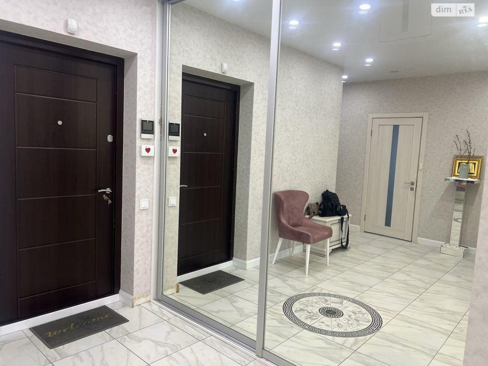 Продажа трехкомнатной квартиры в Киеве, на ул. Заречная 1В, район Дарницкий фото 1 Продажа трехкомнатной квартиры в Киеве, на ул. Заречная 1В, район Дарницкий фото 1