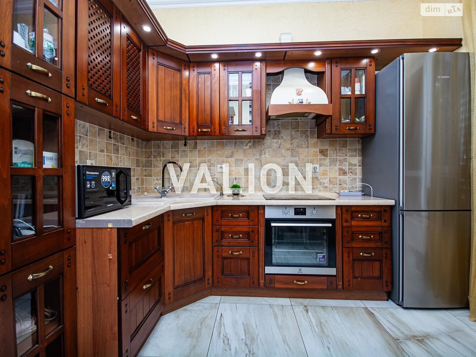 Продаж двокімнатної квартири в Києві, на вул. Зарічна 1Б, район Дарницький фото 1