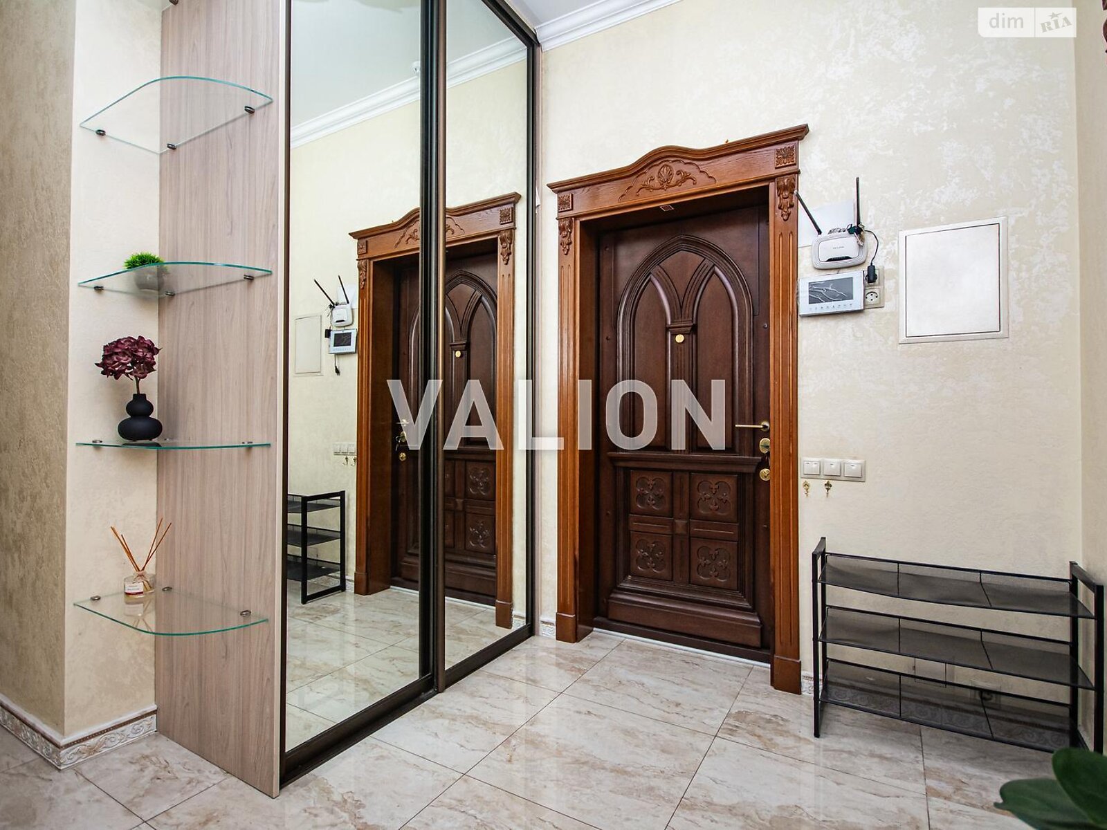 Продаж двокімнатної квартири в Києві, на вул. Зарічна 1Б, район Дарницький фото 1