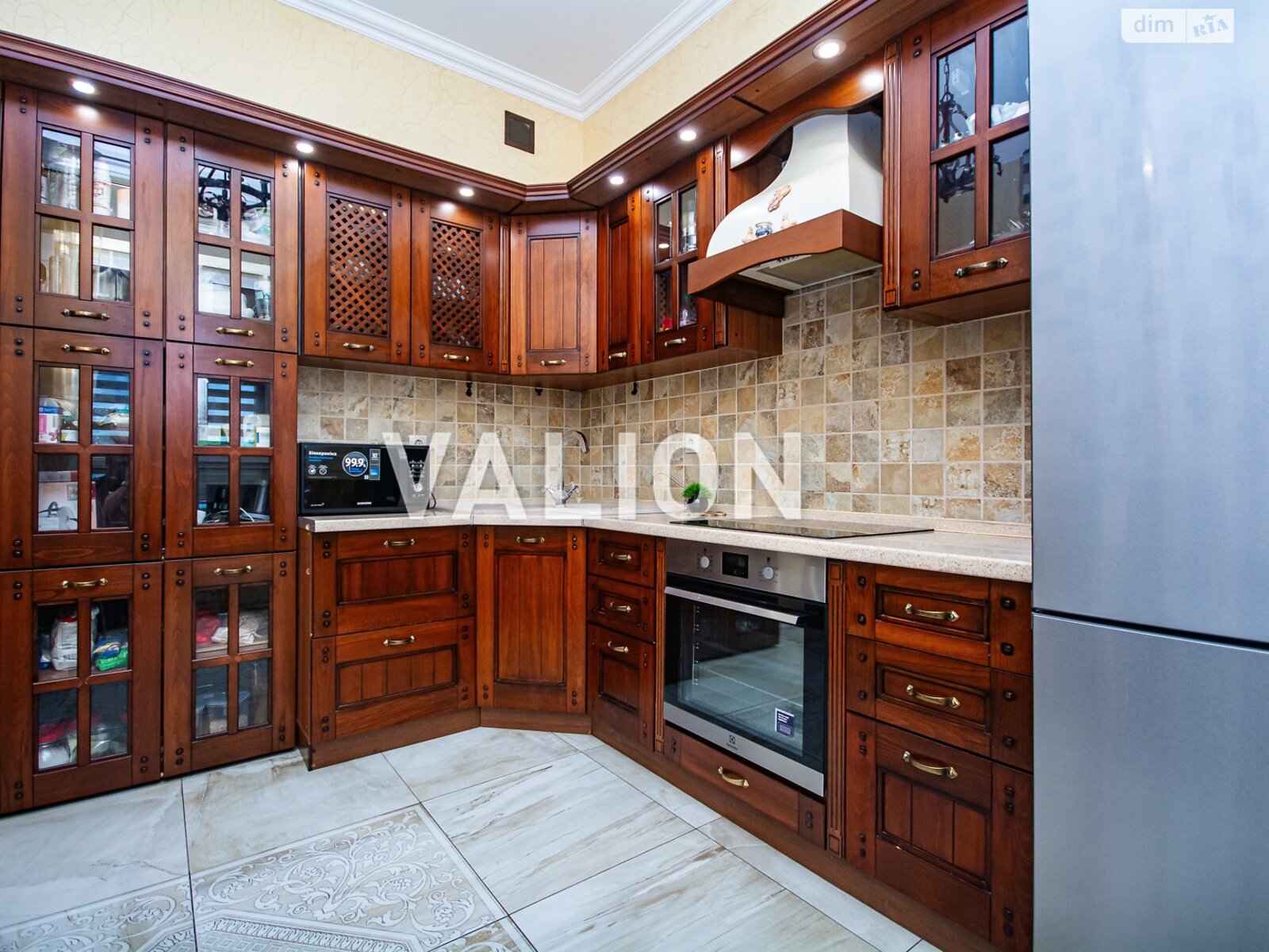 Продаж двокімнатної квартири в Києві, на вул. Зарічна 1Б, район Дарницький фото 1