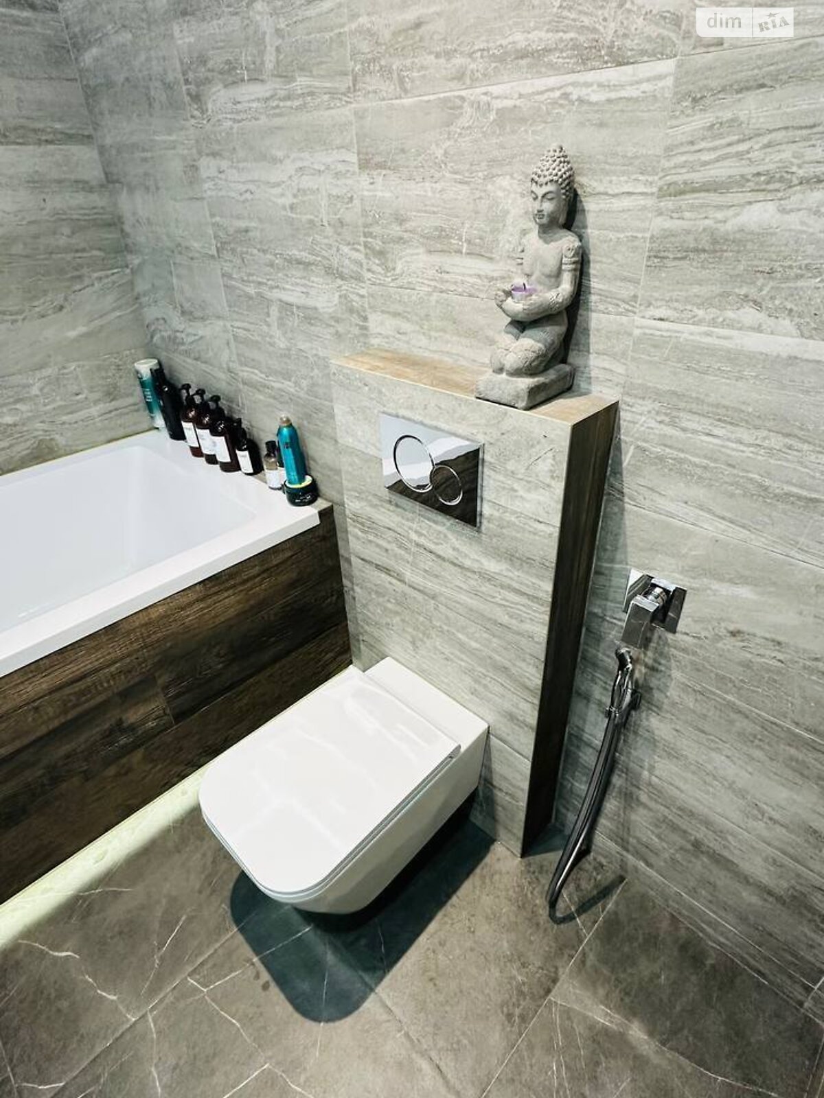 Продажа двухкомнатной квартиры в Киеве, на ул. Заречная, район Дарницкий фото 1