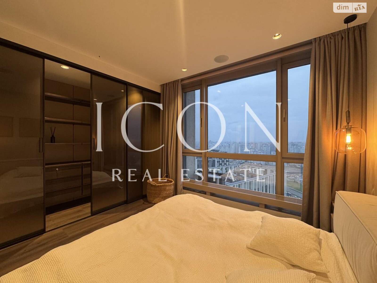 Продажа двухкомнатной квартиры в Киеве, на ул. Заречная 4, район Дарницкий фото 1