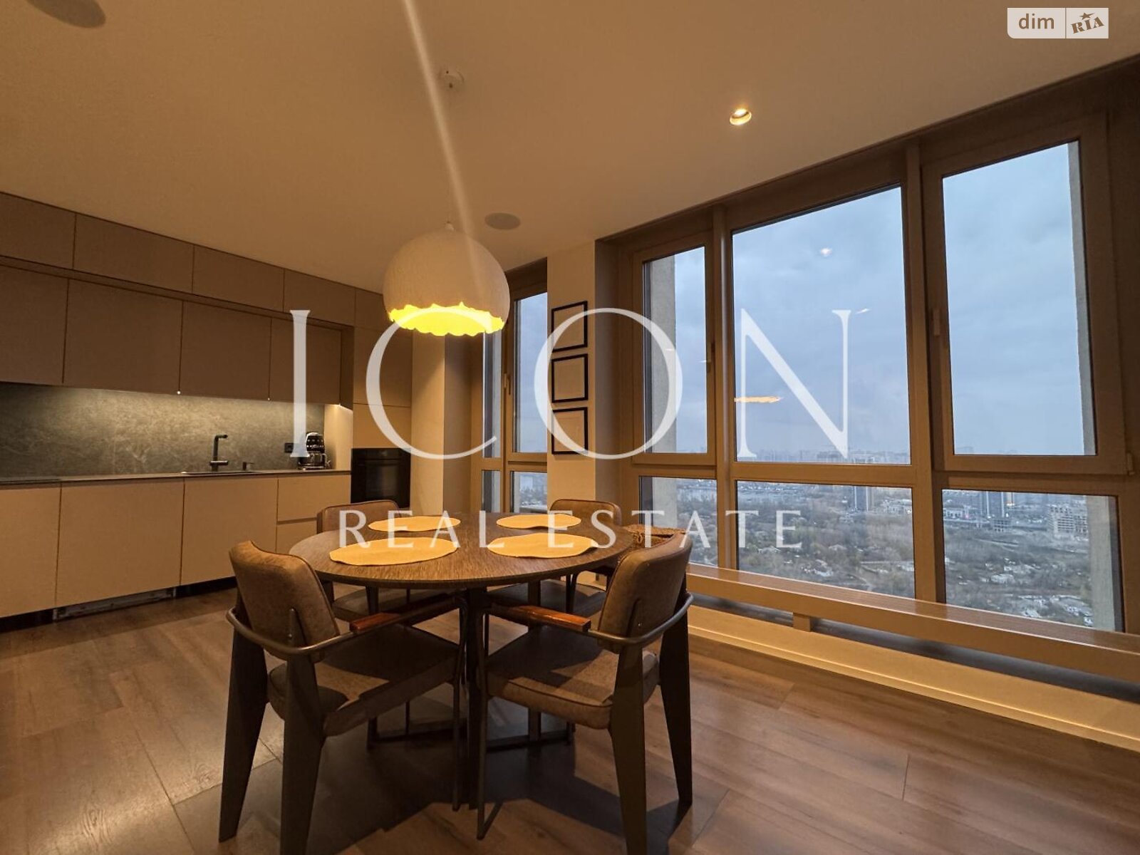 Продажа двухкомнатной квартиры в Киеве, на ул. Заречная 4, район Дарницкий фото 1