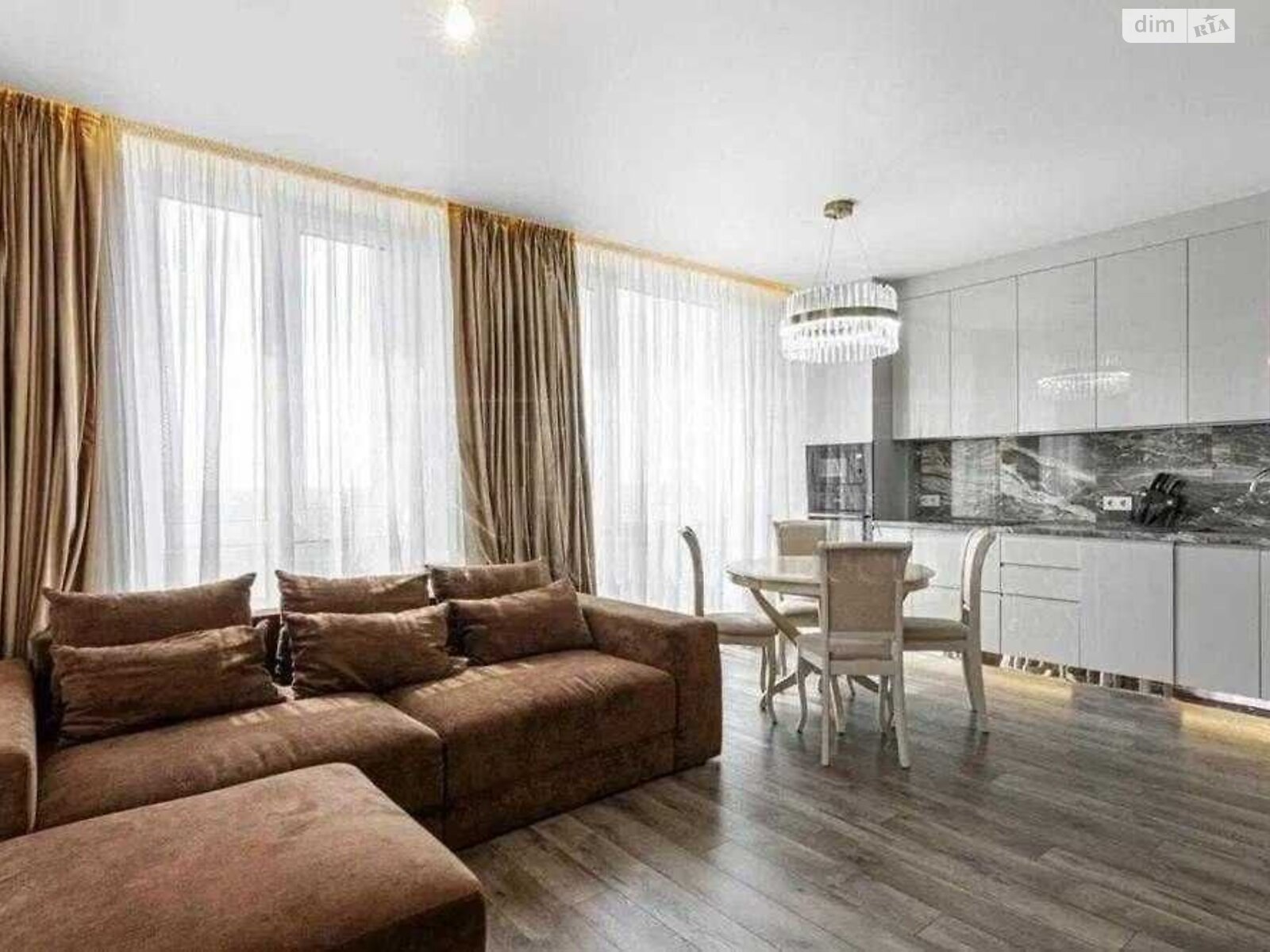 Продажа трехкомнатной квартиры в Киеве, на ул. Заречная 1Г, кв. 23, район Дарницкий фото 1