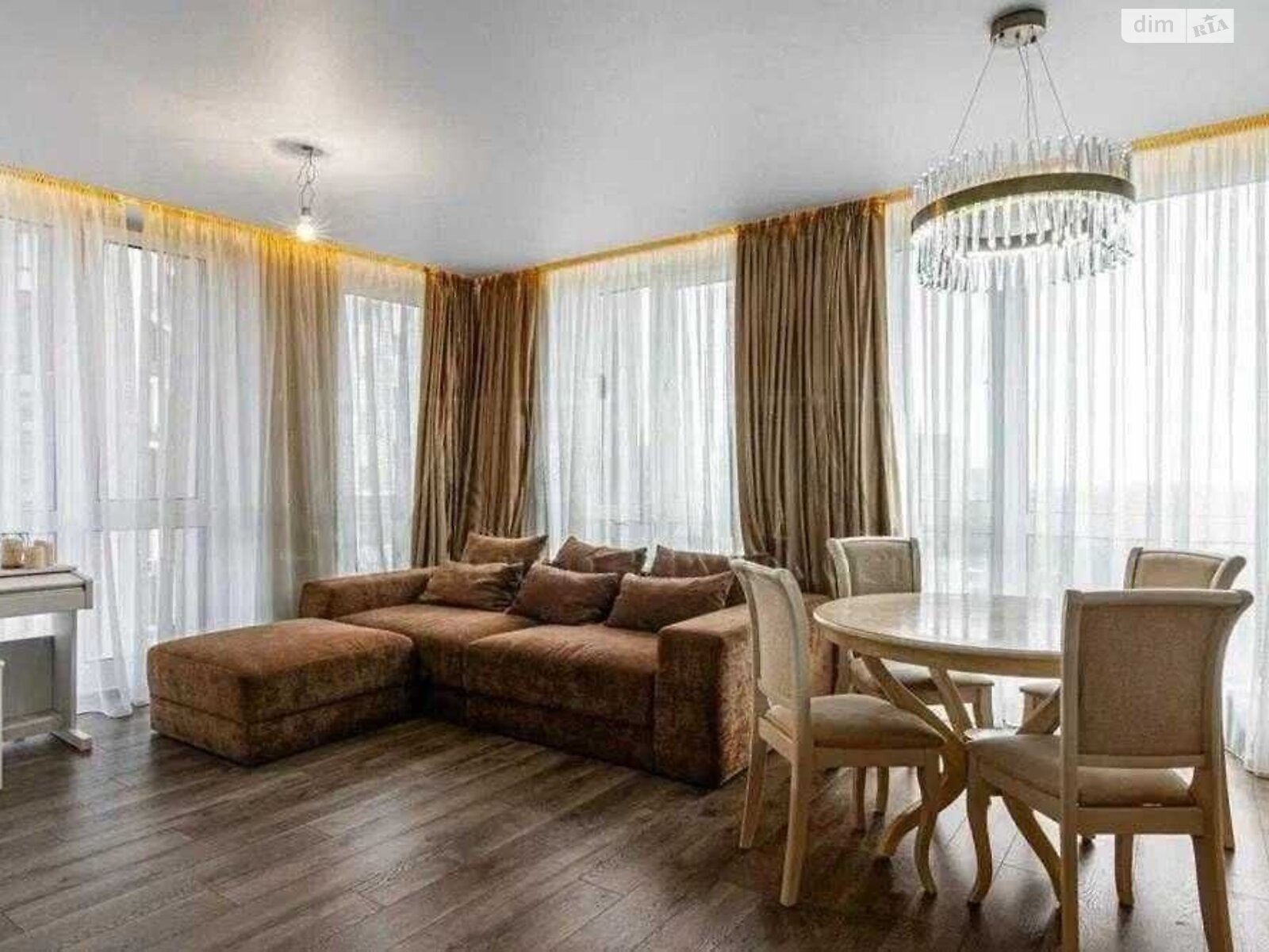 Продажа трехкомнатной квартиры в Киеве, на ул. Заречная 1Г, кв. 23, район Дарницкий фото 1