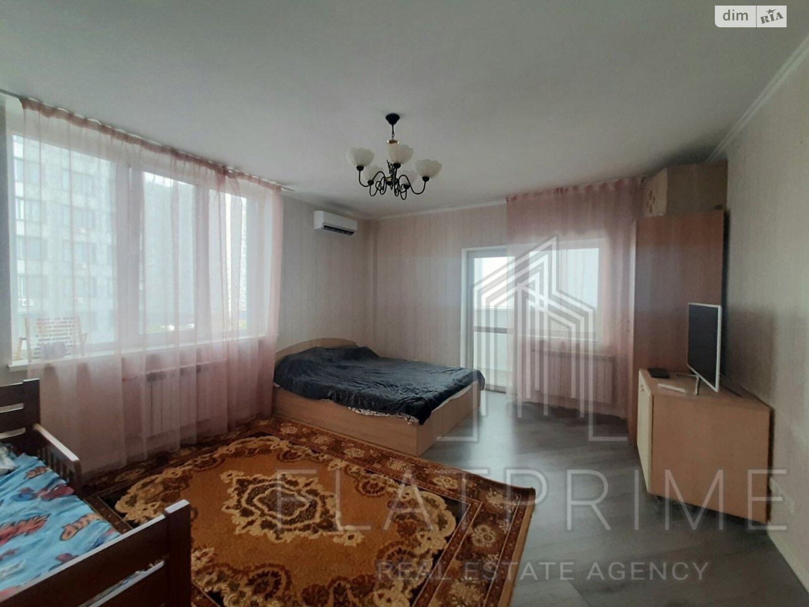 Продажа трехкомнатной квартиры в Киеве, на ул. Завальная 10Б, район Дарницкий фото 1 Продажа трехкомнатной квартиры в Киеве, на ул. Завальная 10Б, район Дарницкий фото 1