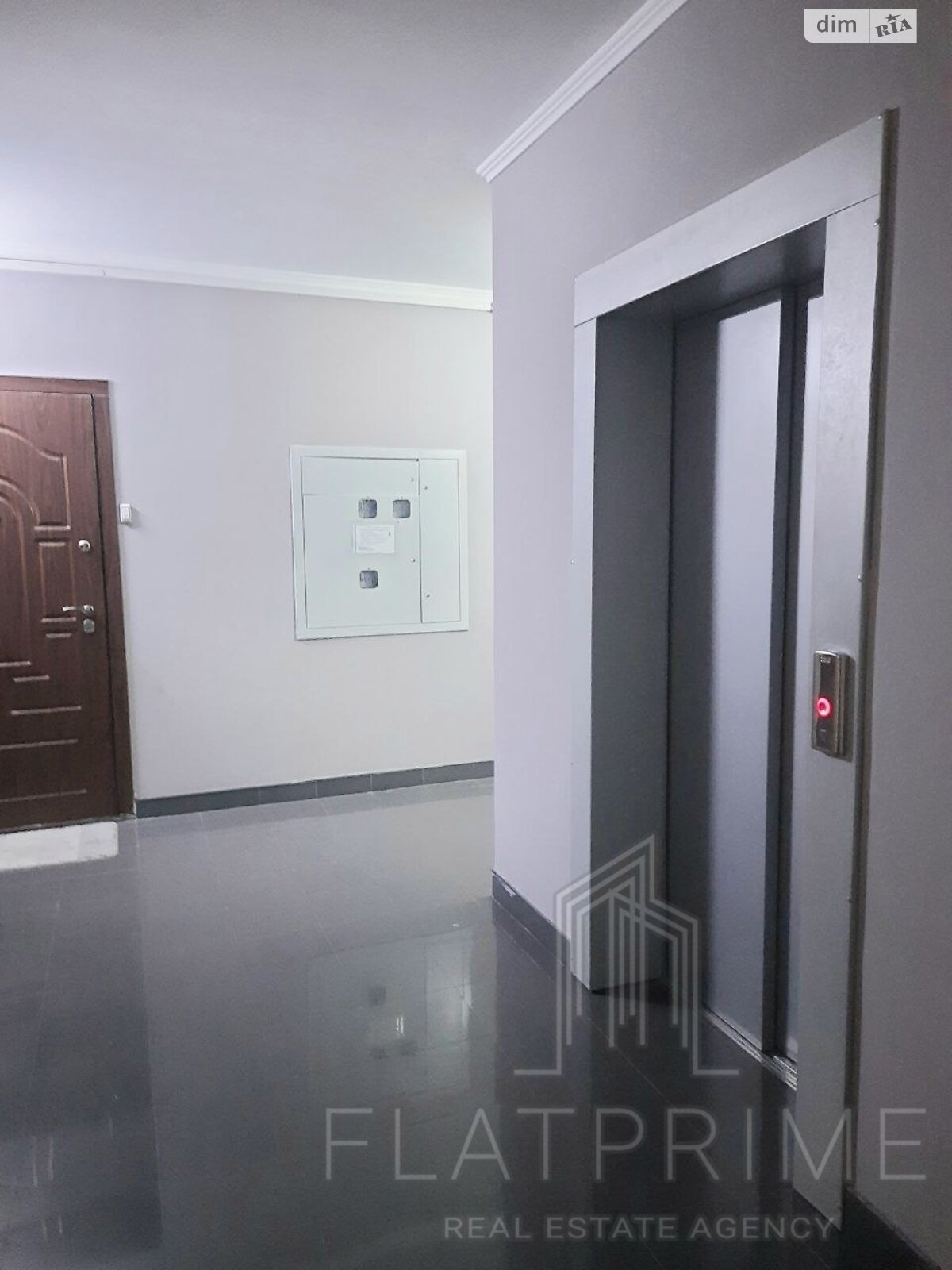 Продажа трехкомнатной квартиры в Киеве, на ул. Завальная 10Б, район Дарницкий фото 1 Продажа трехкомнатной квартиры в Киеве, на ул. Завальная 10Б, район Дарницкий фото 1