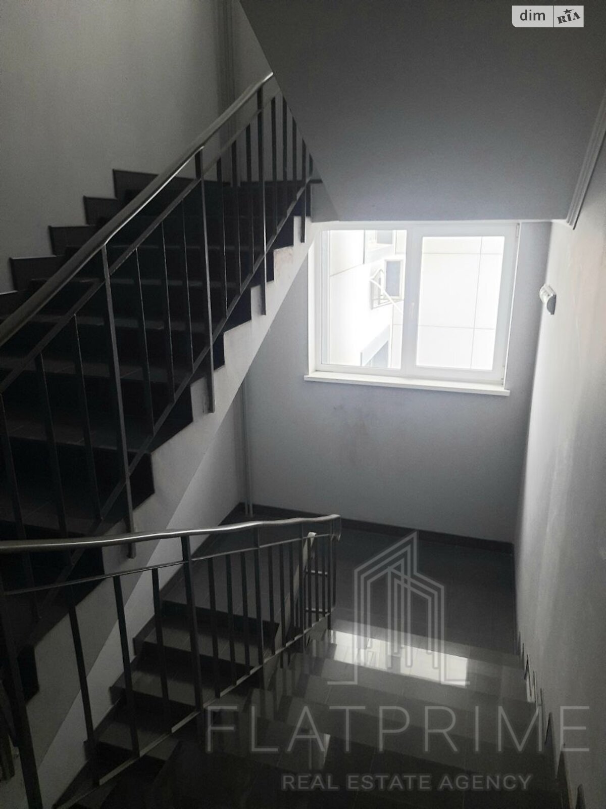 Продажа трехкомнатной квартиры в Киеве, на ул. Завальная 10Б, район Дарницкий фото 1 Продажа трехкомнатной квартиры в Киеве, на ул. Завальная 10Б, район Дарницкий фото 1
