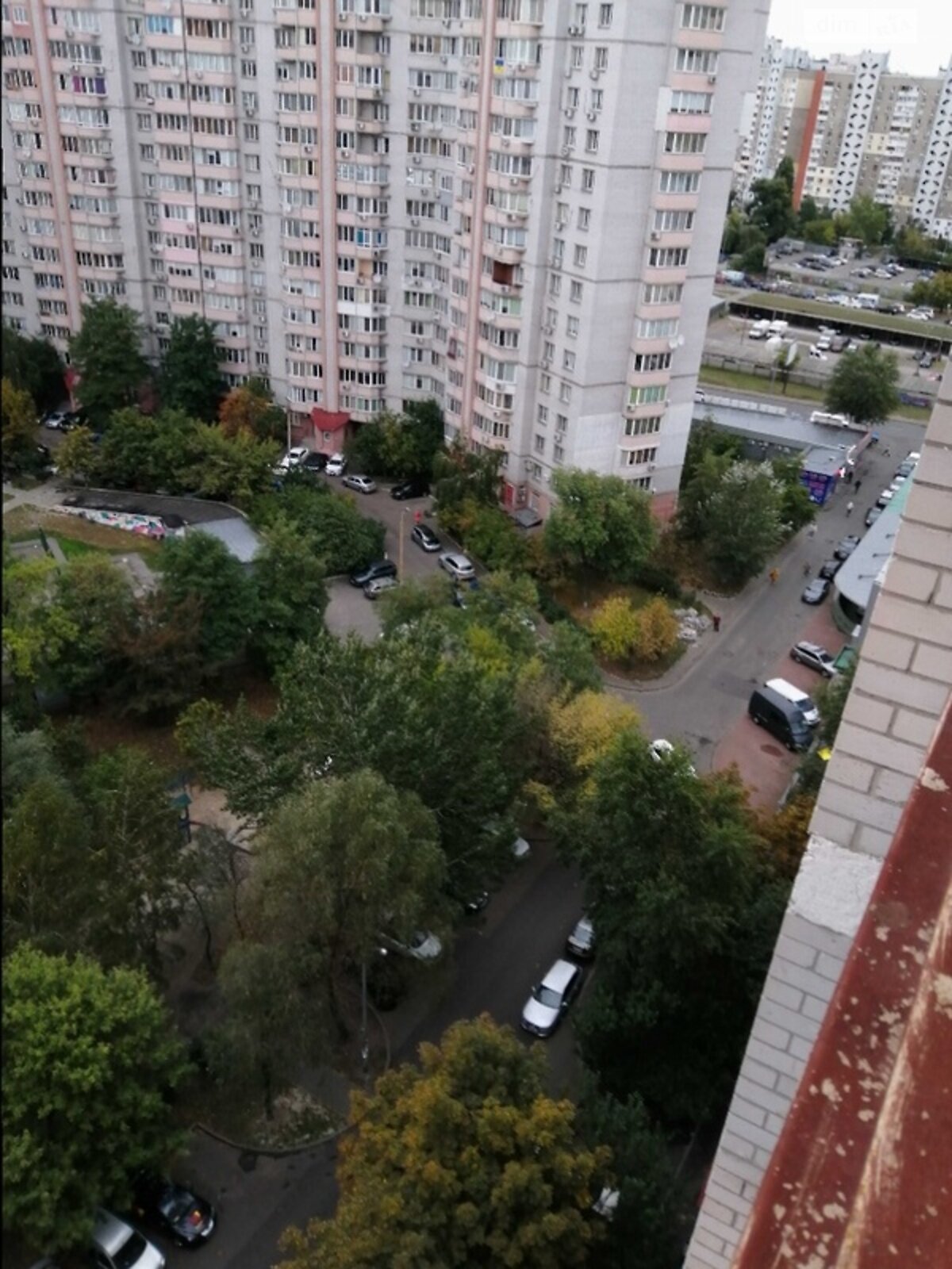 Продажа трехкомнатной квартиры в Киеве, на просп. Петра Григоренко 26А, район Дарницкий фото 1