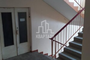 Продажа трехкомнатной квартиры в Киеве, на ул. Семьи Кульженко 39А, район Дарницкий фото 2