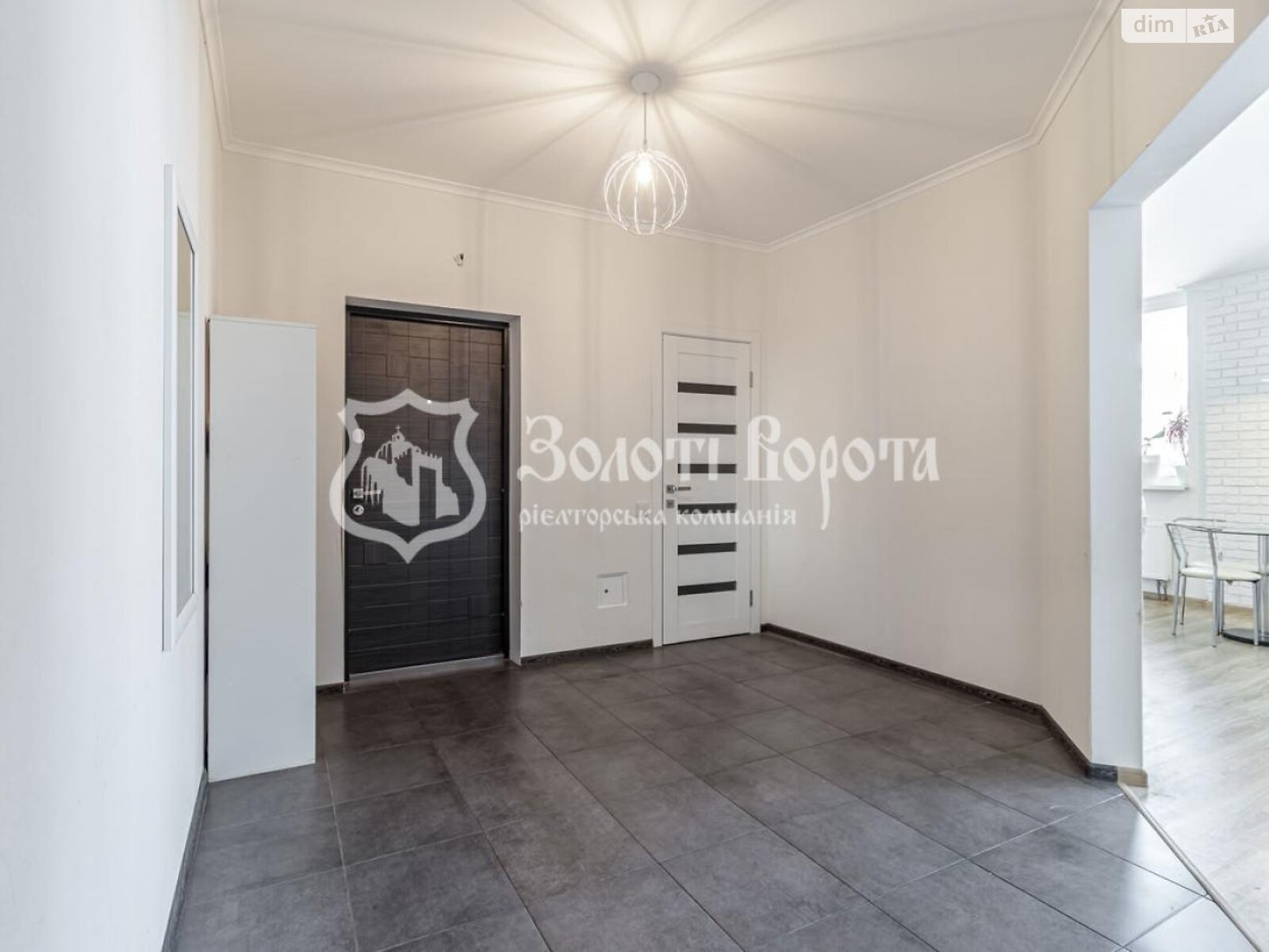 Продаж трикімнатної квартири в Києві, на вул. Олени Пчілки 8, район Дарницький фото 1 Продаж трикімнатної квартири в Києві, на вул. Олени Пчілки 8, район Дарницький фото 1