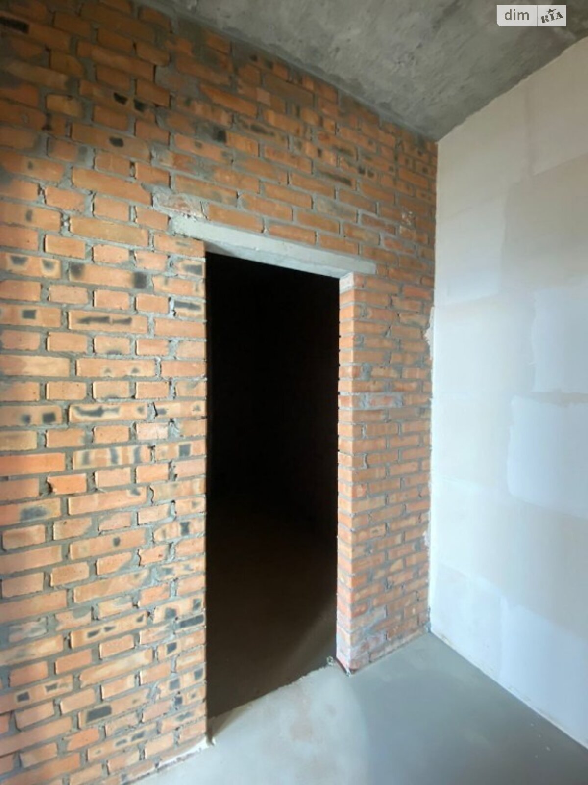 Продаж трикімнатної квартири в Києві, на вул. Дегтярівська, фото 1 Продаж трикімнатної квартири в Києві, на вул. Дегтярівська, фото 1