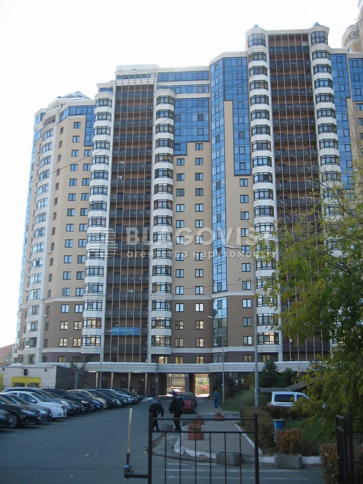 Продаж трикімнатної квартири в Києві, на вул. Дегтярівська 25А, фото 1 Продаж трикімнатної квартири в Києві, на вул. Дегтярівська 25А, фото 1
