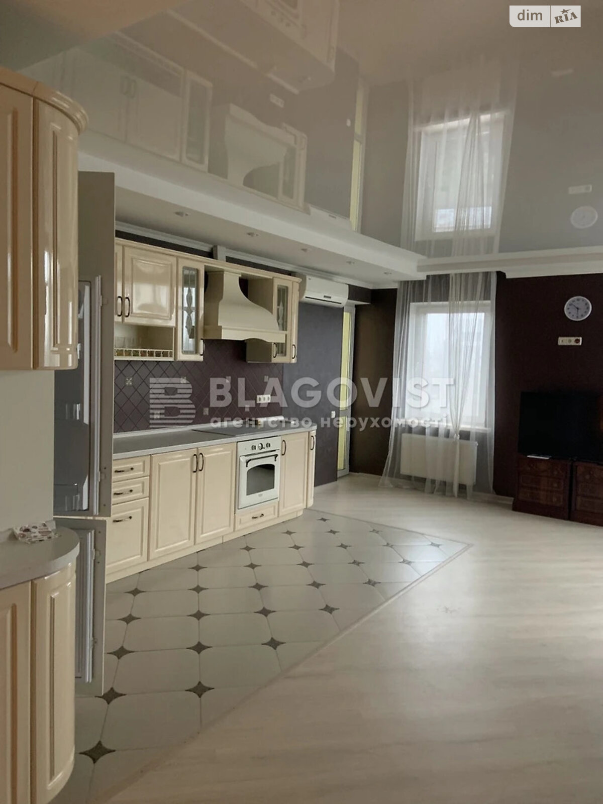 Продажа трехкомнатной квартиры в Киеве, на ул. Дегтяревская 25А, фото 1 Продажа трехкомнатной квартиры в Киеве, на ул. Дегтяревская 25А, фото 1