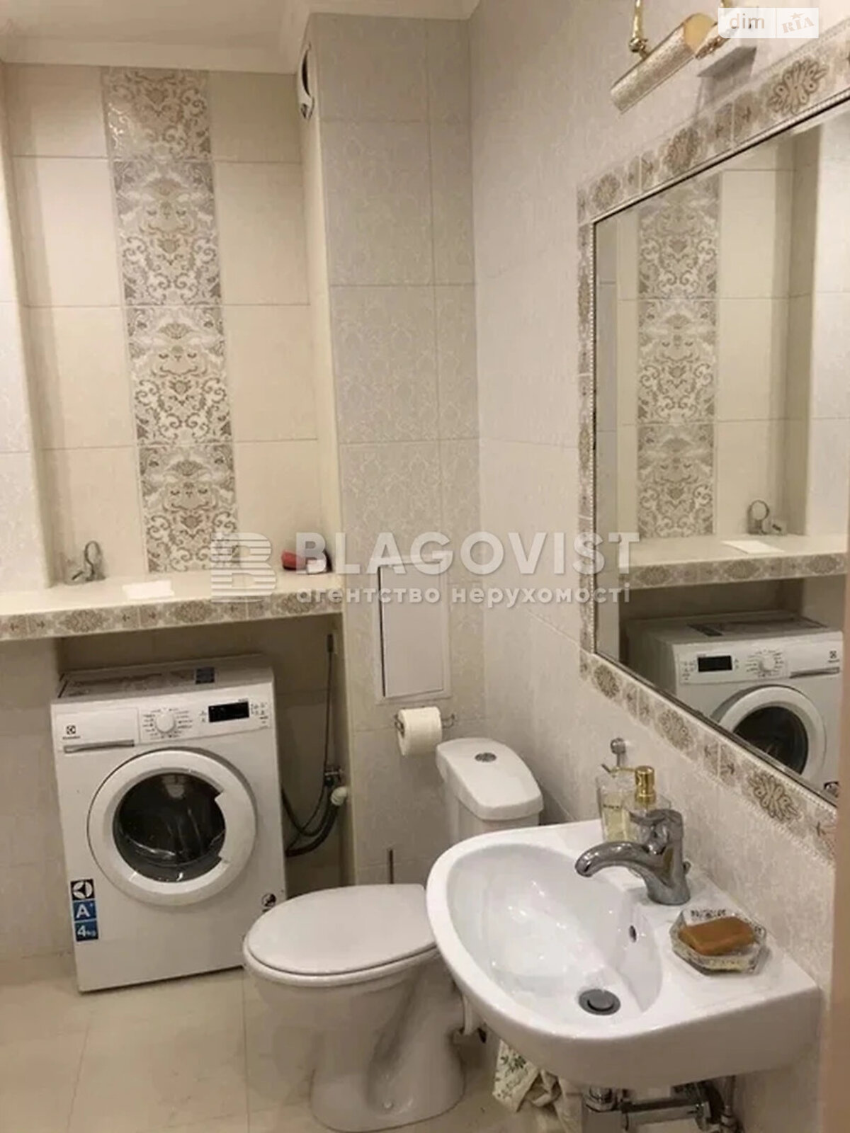 Продажа трехкомнатной квартиры в Киеве, на ул. Дегтяревская 25А, фото 1 Продажа трехкомнатной квартиры в Киеве, на ул. Дегтяревская 25А, фото 1