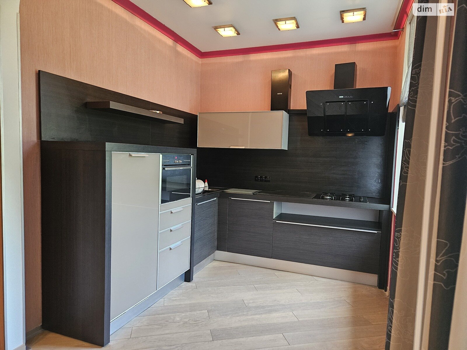 Продаж трикімнатної квартири в Києві, на вул. Ділова 6, фото 1 Продаж трикімнатної квартири в Києві, на вул. Ділова 6, фото 1
