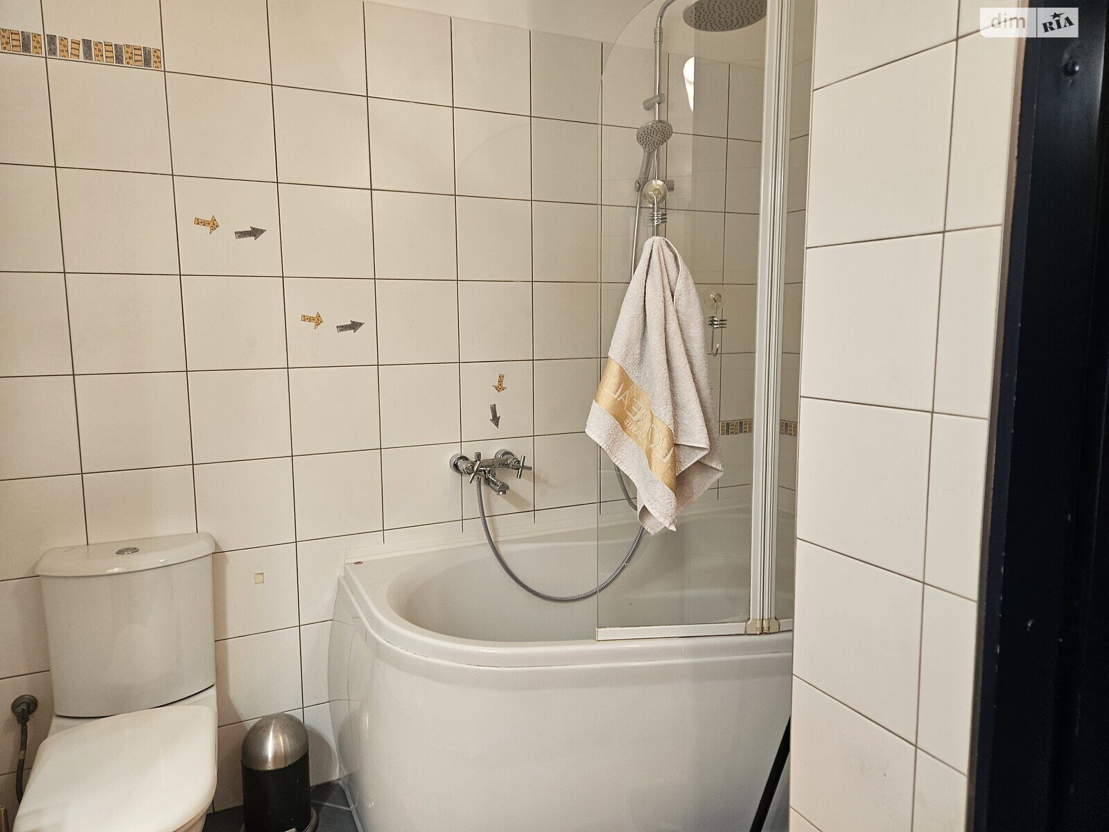 Продаж трикімнатної квартири в Києві, на вул. Ділова 6, фото 1 Продаж трикімнатної квартири в Києві, на вул. Ділова 6, фото 1
