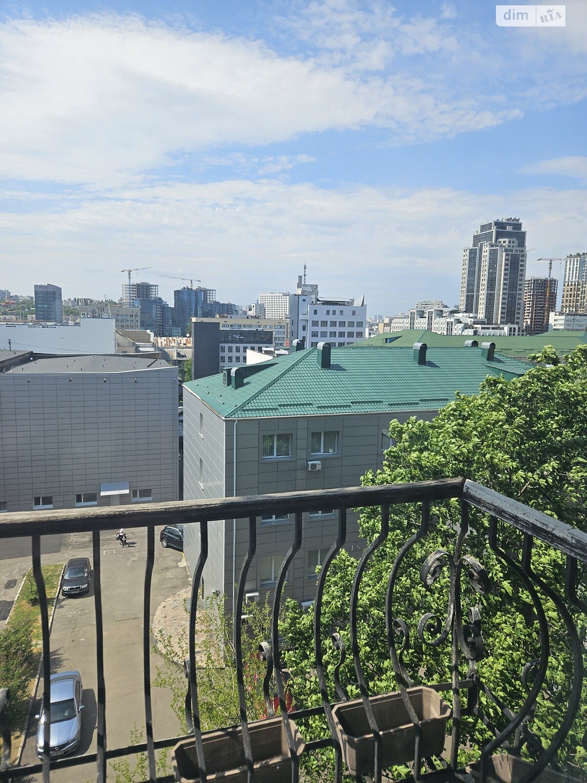 Продаж трикімнатної квартири в Києві, на вул. Ділова 6, фото 1 Продаж трикімнатної квартири в Києві, на вул. Ділова 6, фото 1