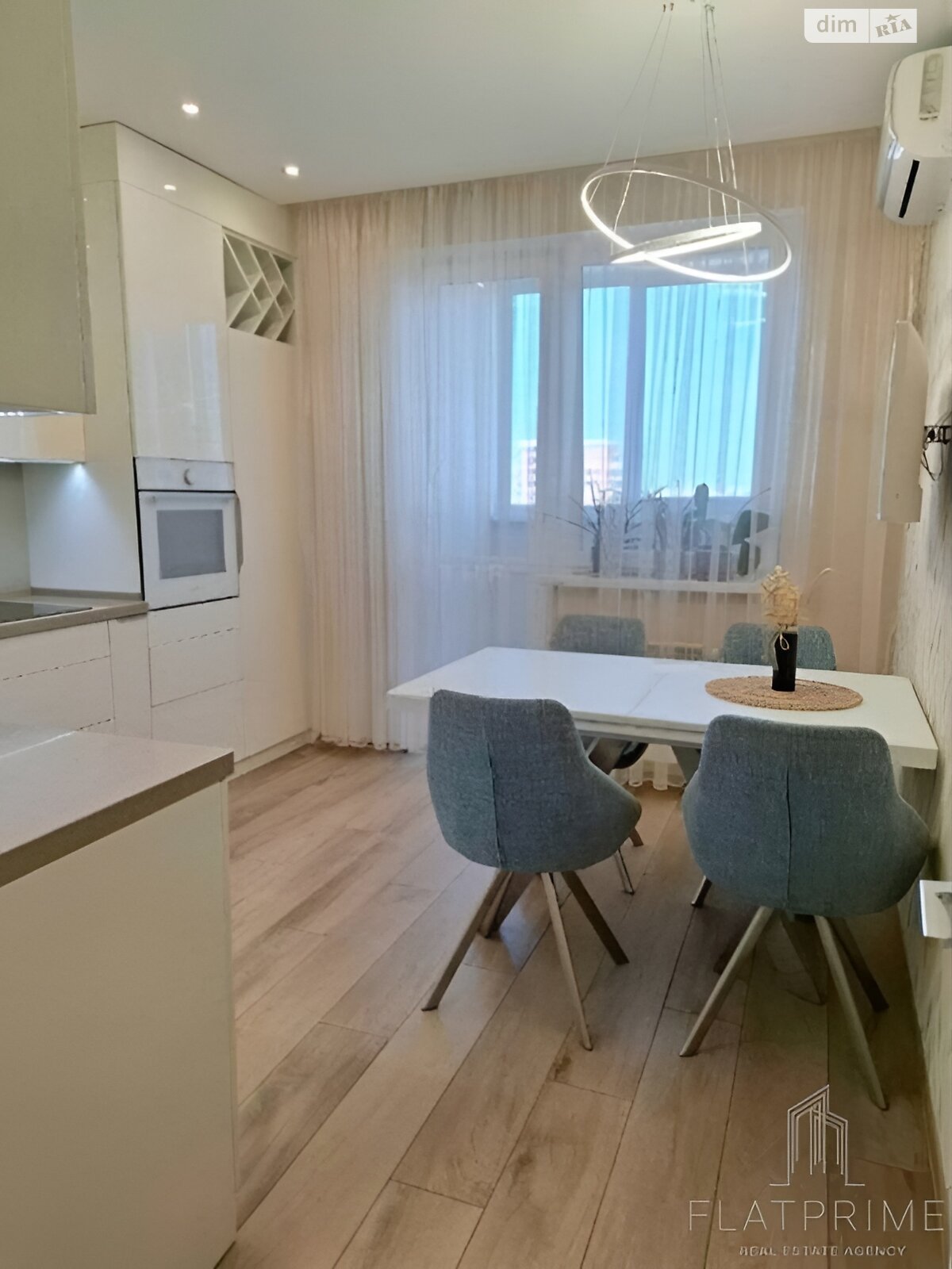 Продаж двокімнатної квартири в Києві, на вул. Деміївська 16, район Деміївка фото 1 Продаж двокімнатної квартири в Києві, на вул. Деміївська 16, район Деміївка фото 1