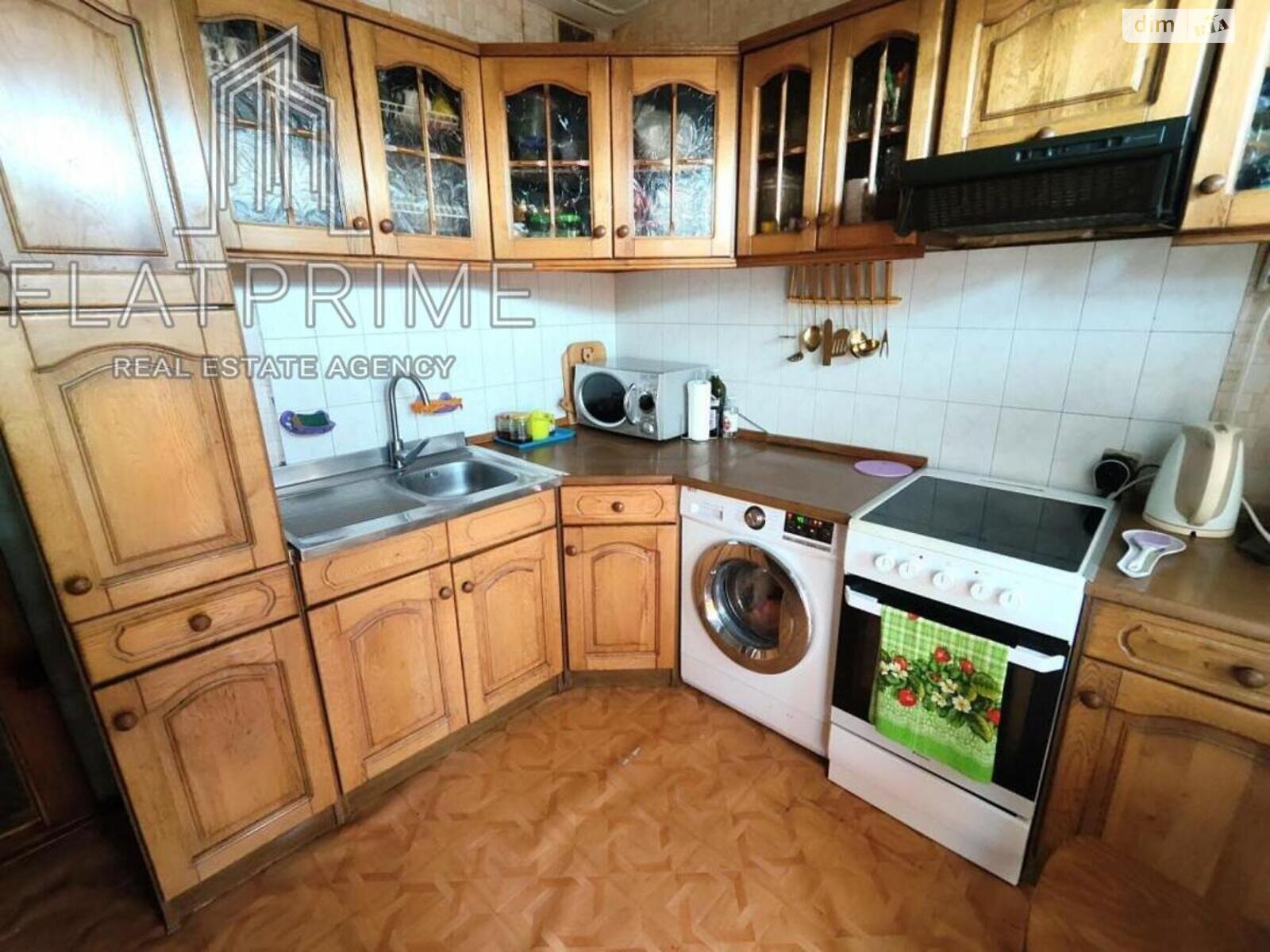 Продажа трехкомнатной квартиры в Киеве, на ул. Демеевская 45А, район Демеевка фото 1 Продажа трехкомнатной квартиры в Киеве, на ул. Демеевская 45А, район Демеевка фото 1