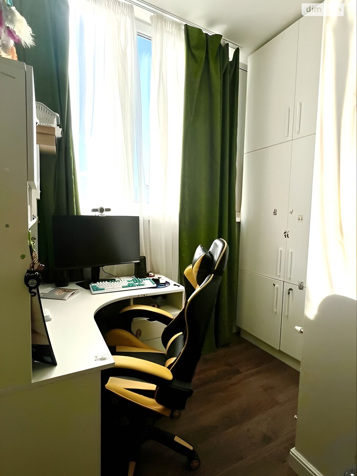 Продажа трехкомнатной квартиры в Киеве, на ул. Демеевская 13, район Демеевка фото 1 Продажа трехкомнатной квартиры в Киеве, на ул. Демеевская 13, район Демеевка фото 1