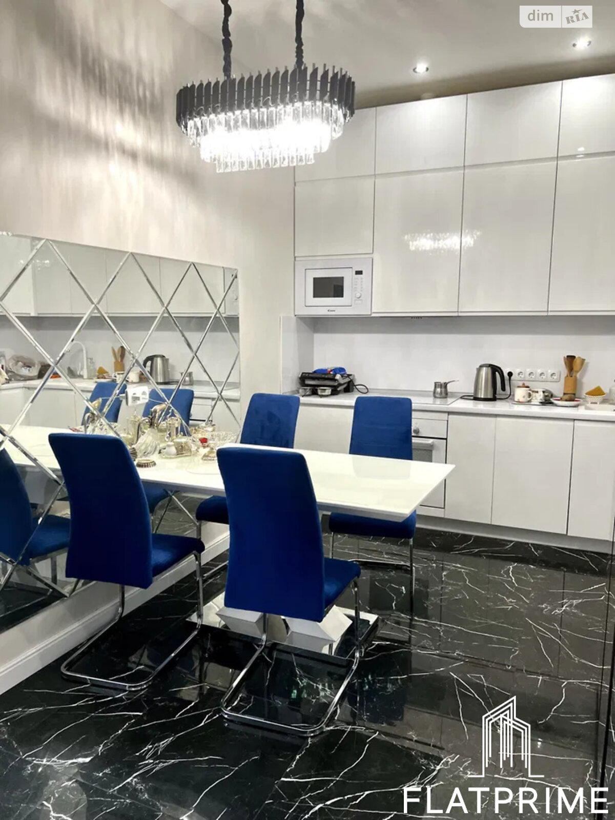Продажа трехкомнатной квартиры в Киеве, на ул. Демеевская 13, район Демеевка фото 1 Продажа трехкомнатной квартиры в Киеве, на ул. Демеевская 13, район Демеевка фото 1