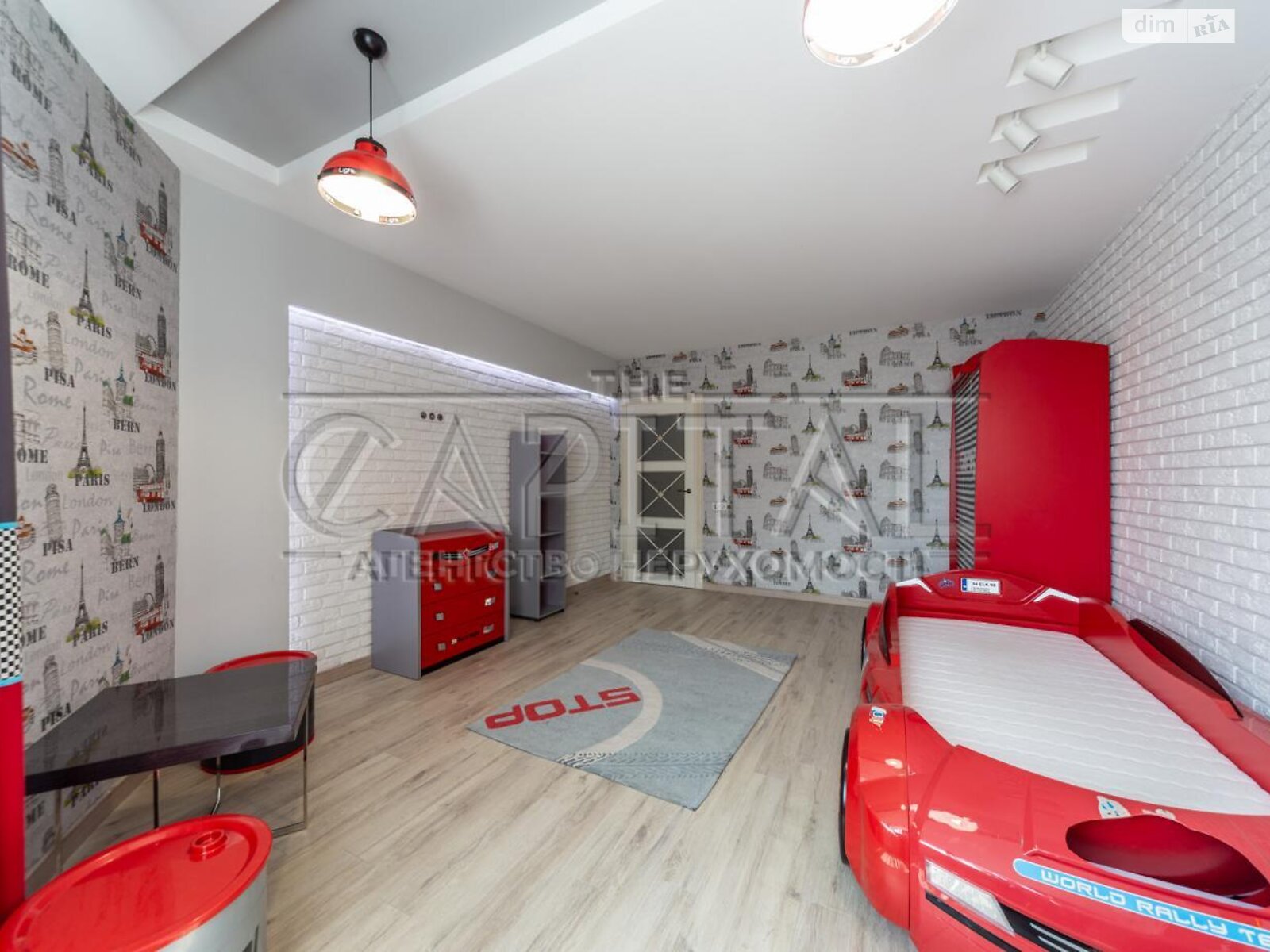Продажа трехкомнатной квартиры в Киеве, на ул. Демеевская 13, район Демеевка фото 1 Продажа трехкомнатной квартиры в Киеве, на ул. Демеевская 13, район Демеевка фото 1