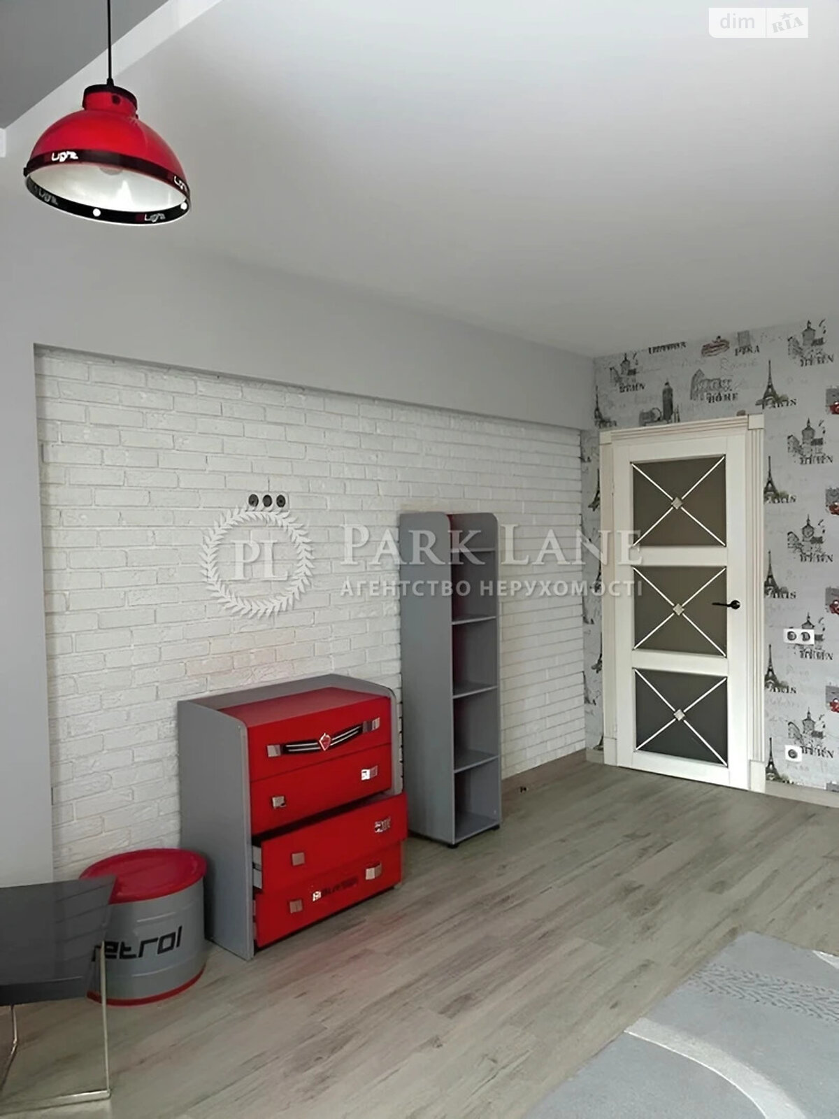 Продажа трехкомнатной квартиры в Киеве, на ул. Демеевская 13, район Демеевка фото 1 Продажа трехкомнатной квартиры в Киеве, на ул. Демеевская 13, район Демеевка фото 1