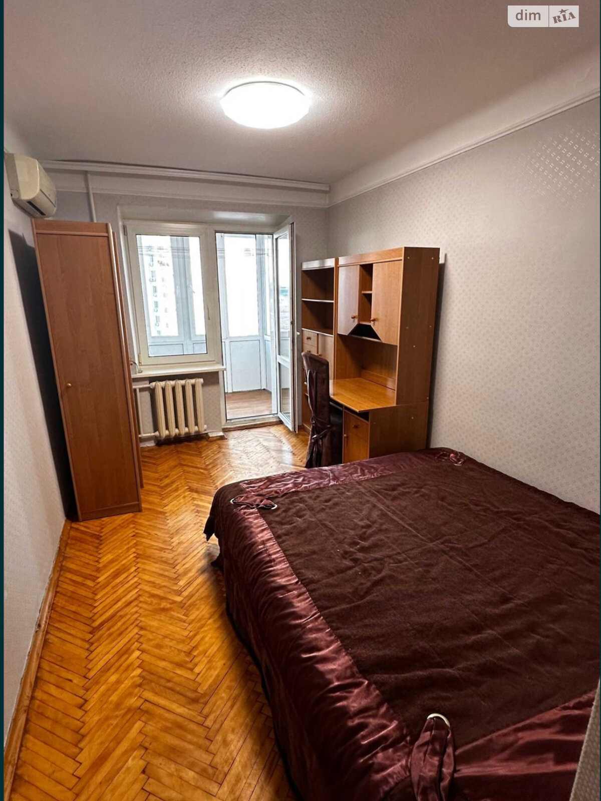 Продажа трехкомнатной квартиры в Киеве, на пер. Демиевский 7, район Демеевка фото 1 Продажа трехкомнатной квартиры в Киеве, на пер. Демиевский 7, район Демеевка фото 1