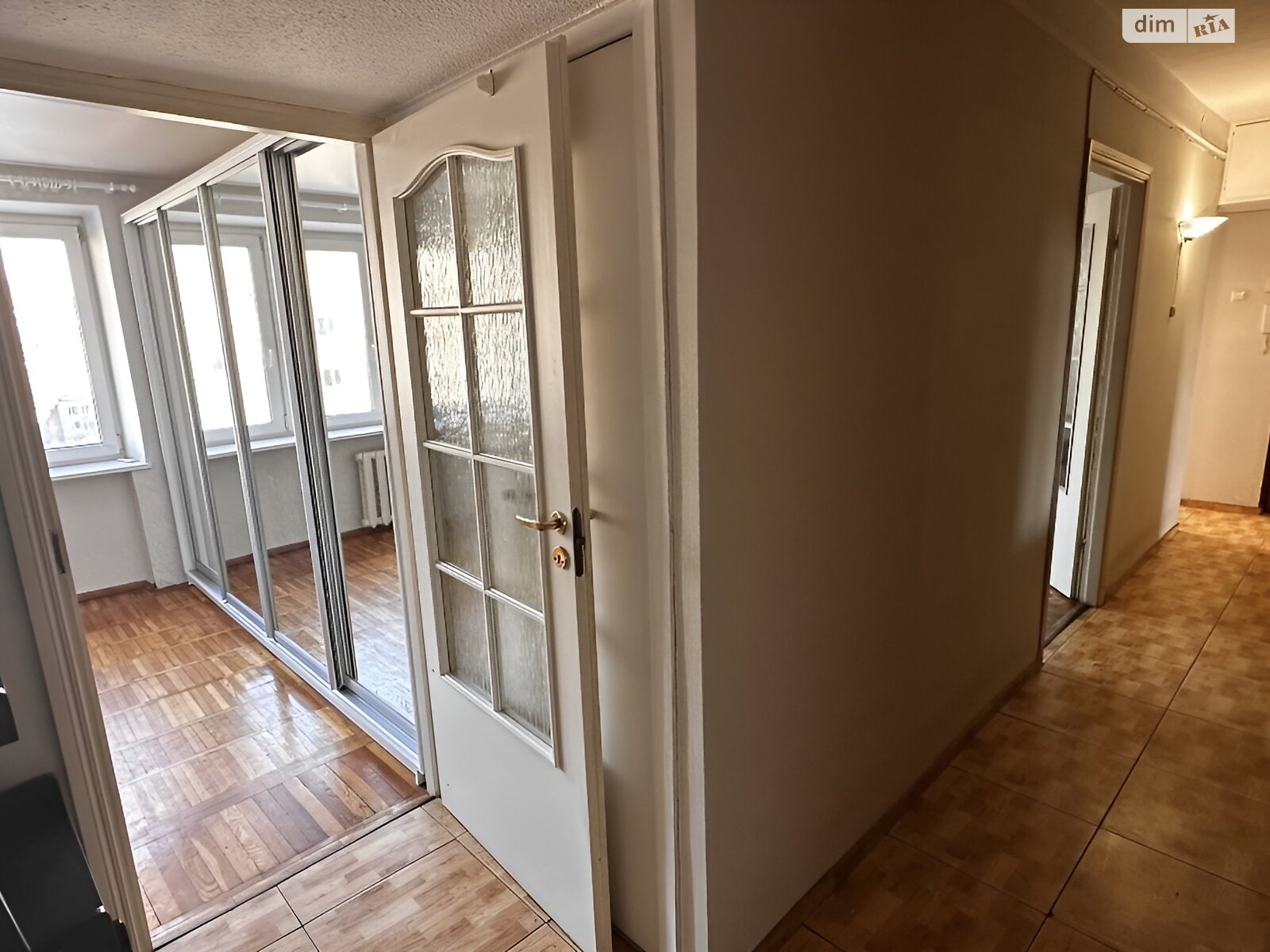 Продажа трехкомнатной квартиры в Киеве, на пер. Демиевский 7, район Демеевка фото 1 Продажа трехкомнатной квартиры в Киеве, на пер. Демиевский 7, район Демеевка фото 1