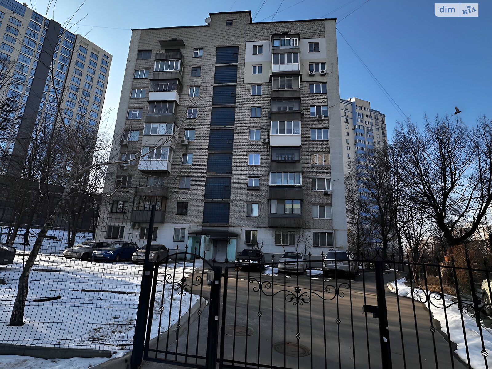 Продажа трехкомнатной квартиры в Киеве, на пер. Демиевский 7, район Демеевка фото 1 Продажа трехкомнатной квартиры в Киеве, на пер. Демиевский 7, район Демеевка фото 1