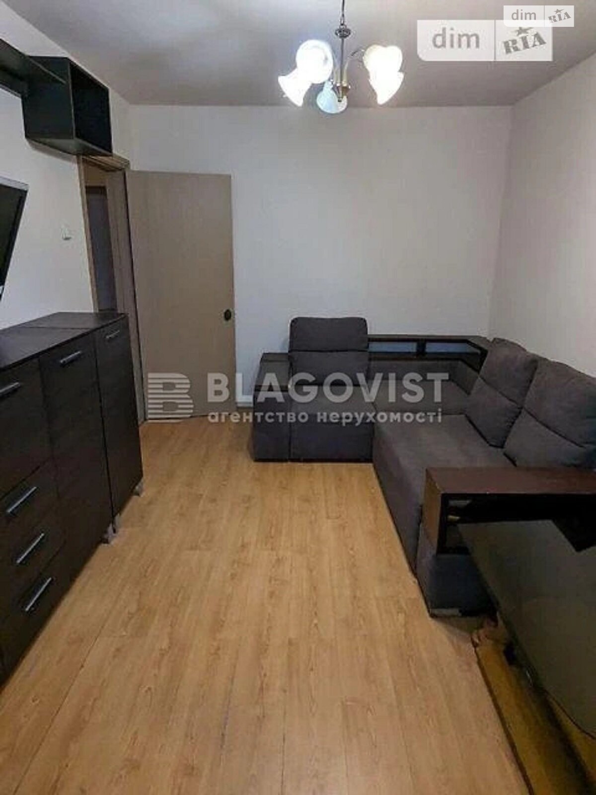 Продаж однокімнатної квартири в Києві, на вул. Фрометівська 18Б, район Деміївка фото 1 Продаж однокімнатної квартири в Києві, на вул. Фрометівська 18Б, район Деміївка фото 1